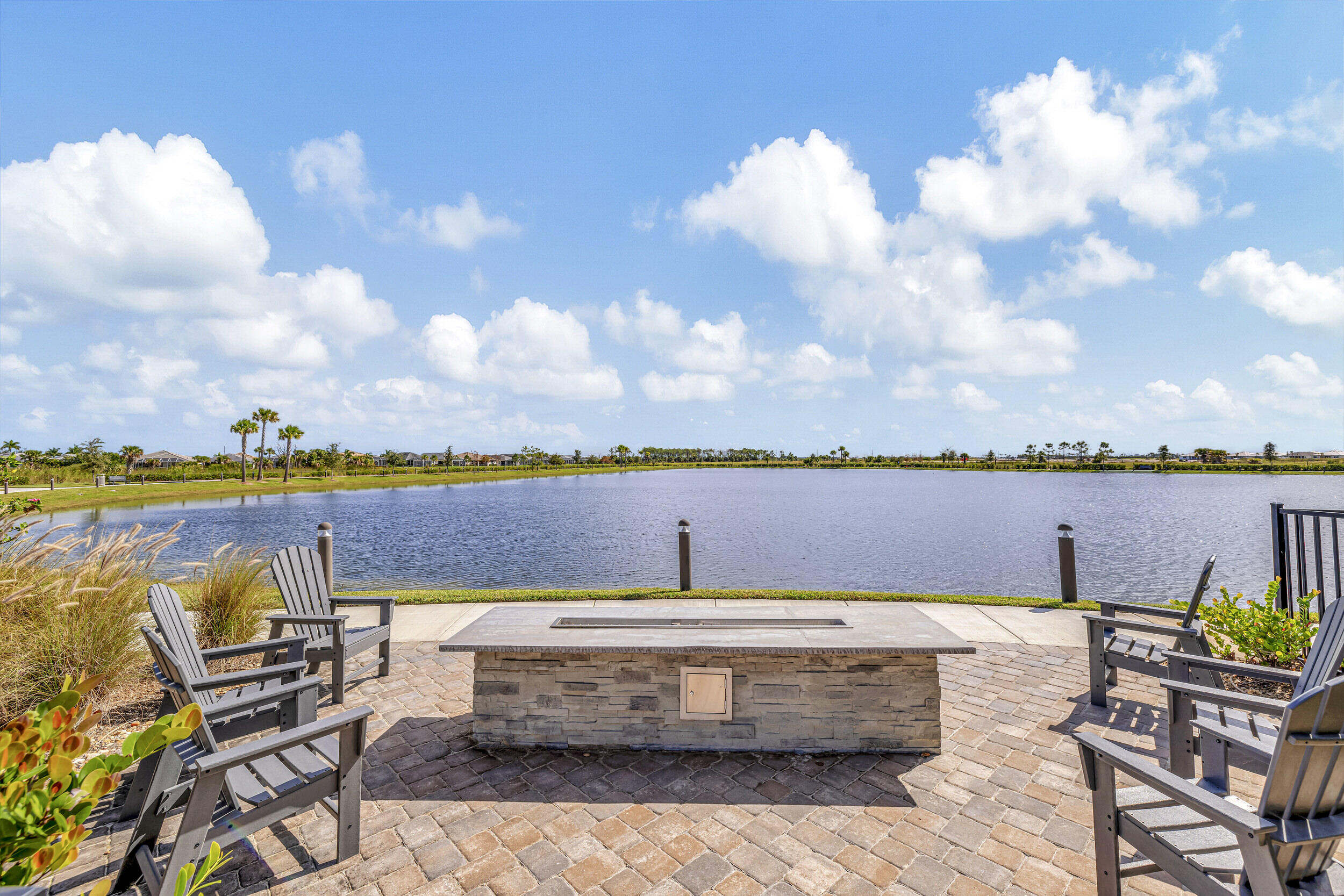 DEL WEBB - Residential