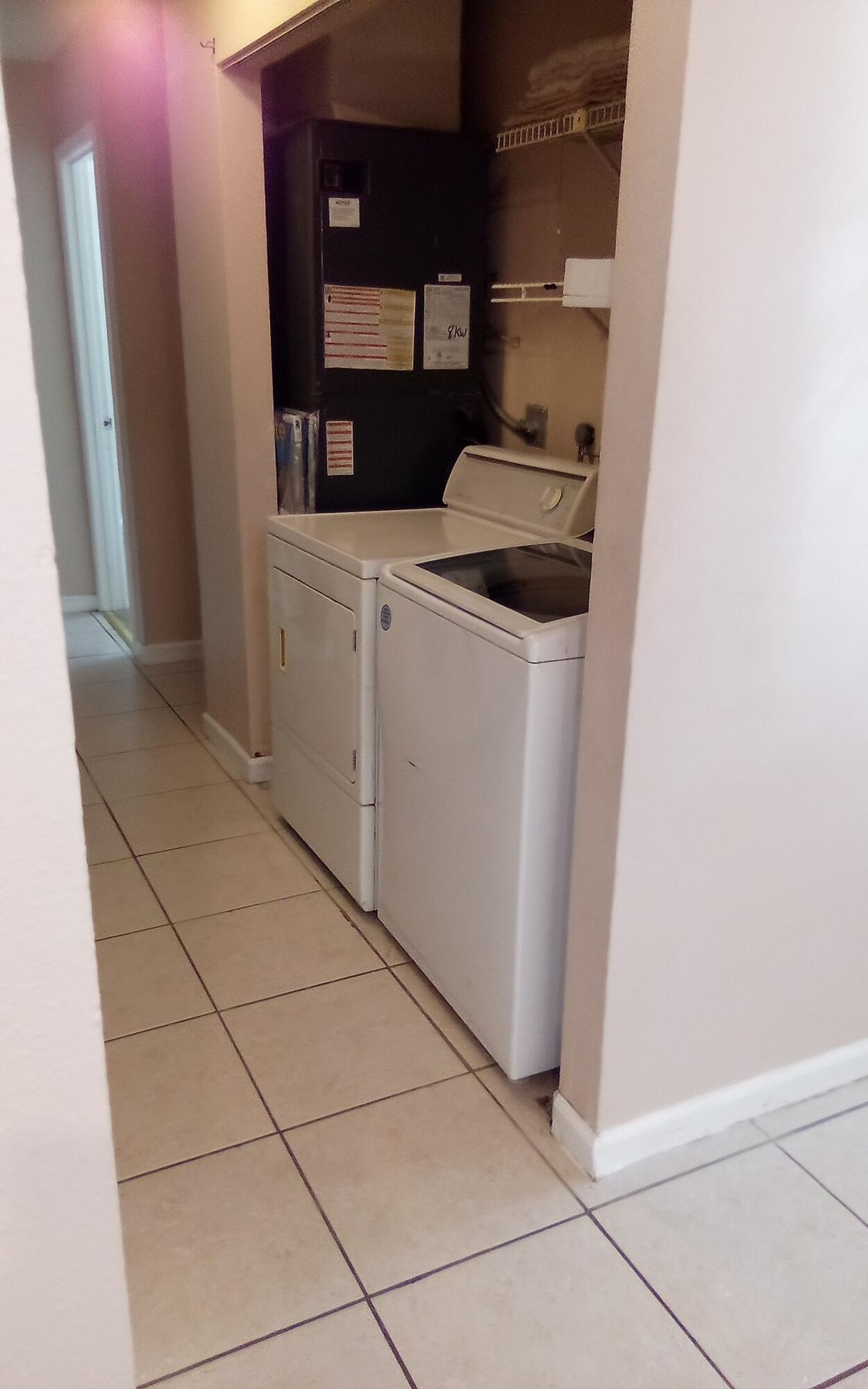 PORT ST LUCIE SECTION 42 1ST REPLAT - Residential