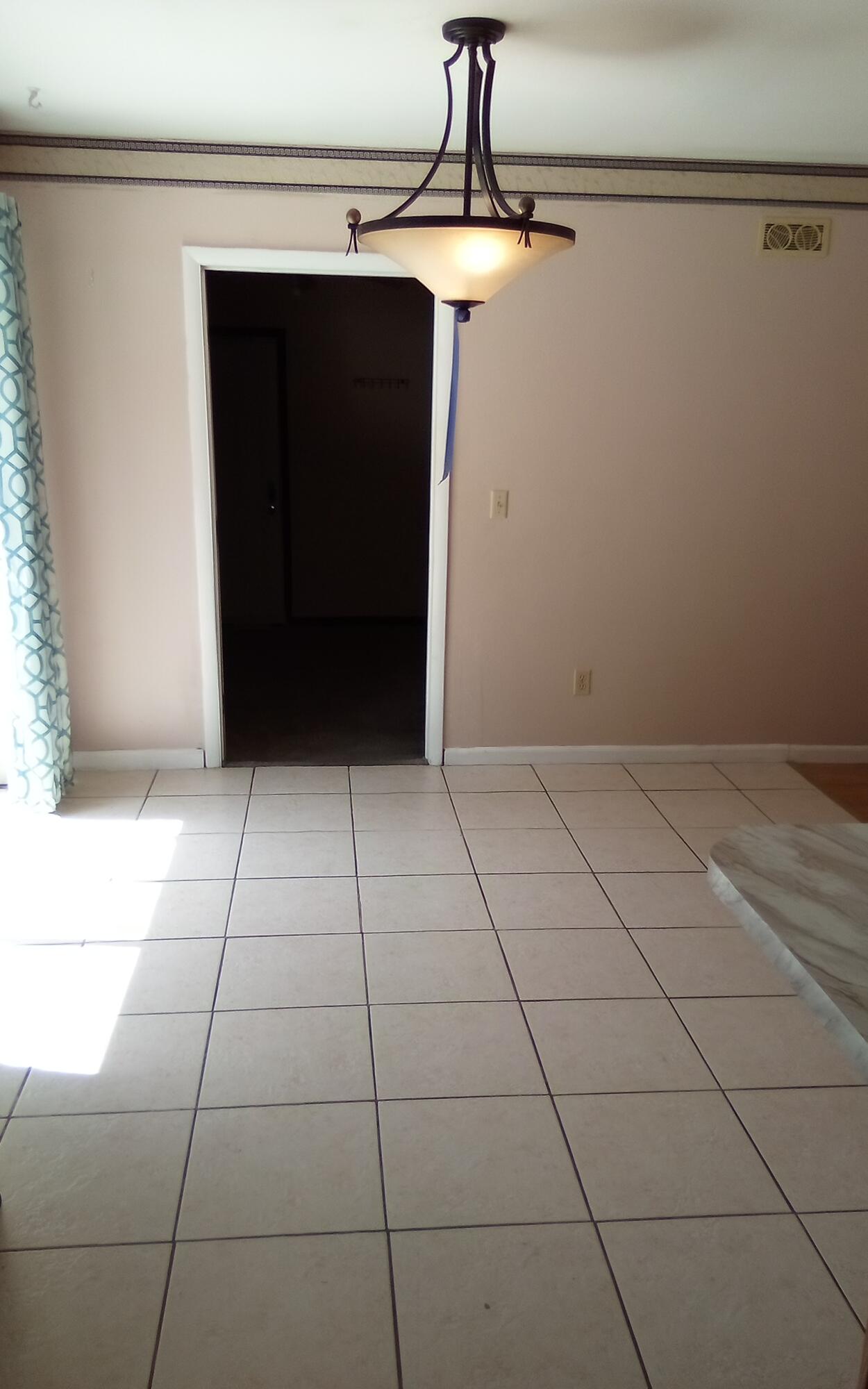 PORT ST LUCIE SECTION 42 1ST REPLAT - Residential