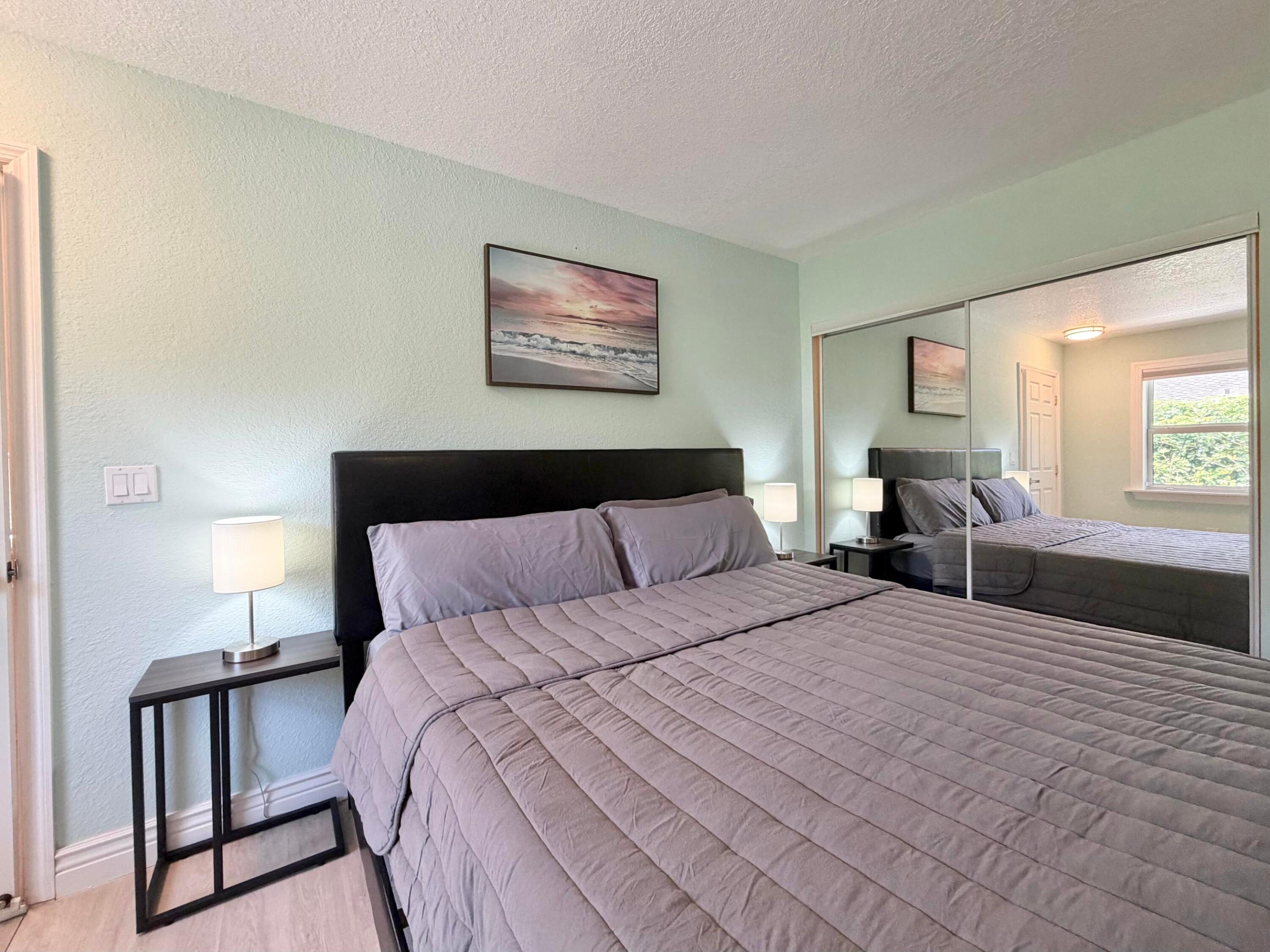 NORTH PALM BEACH HEIGHTS - Residential Lease