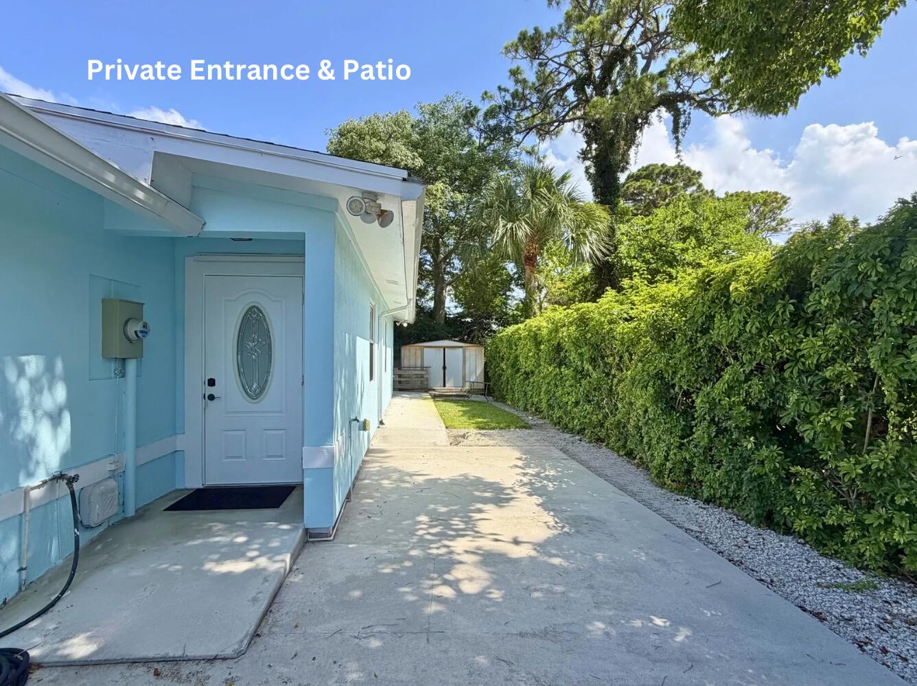 NORTH PALM BEACH HEIGHTS - Residential Lease