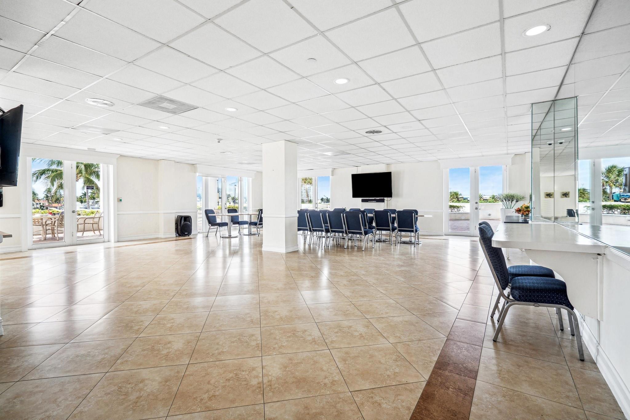 VENETIAN CONDO - Residential
