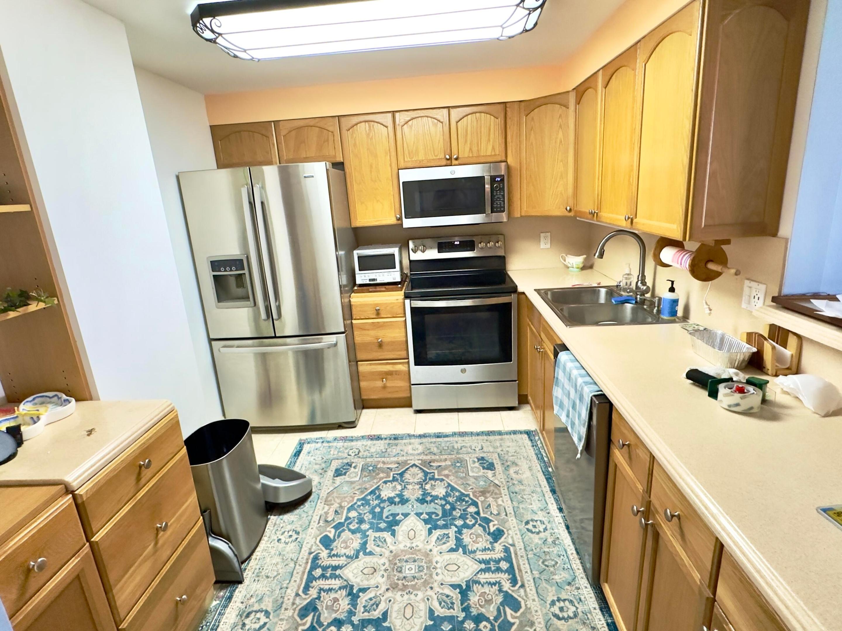 VENETIAN CONDO - Residential