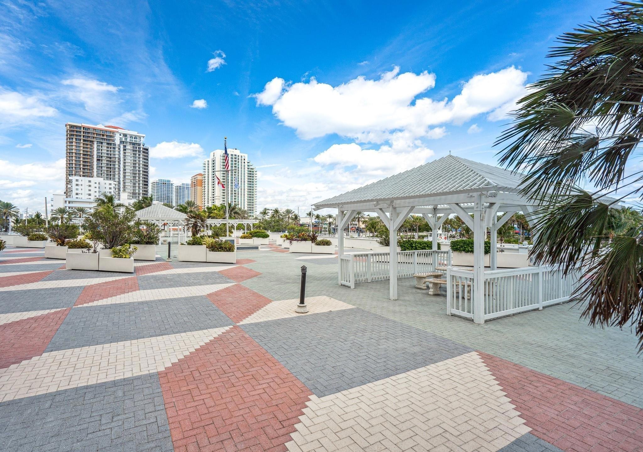 VENETIAN CONDO - Residential