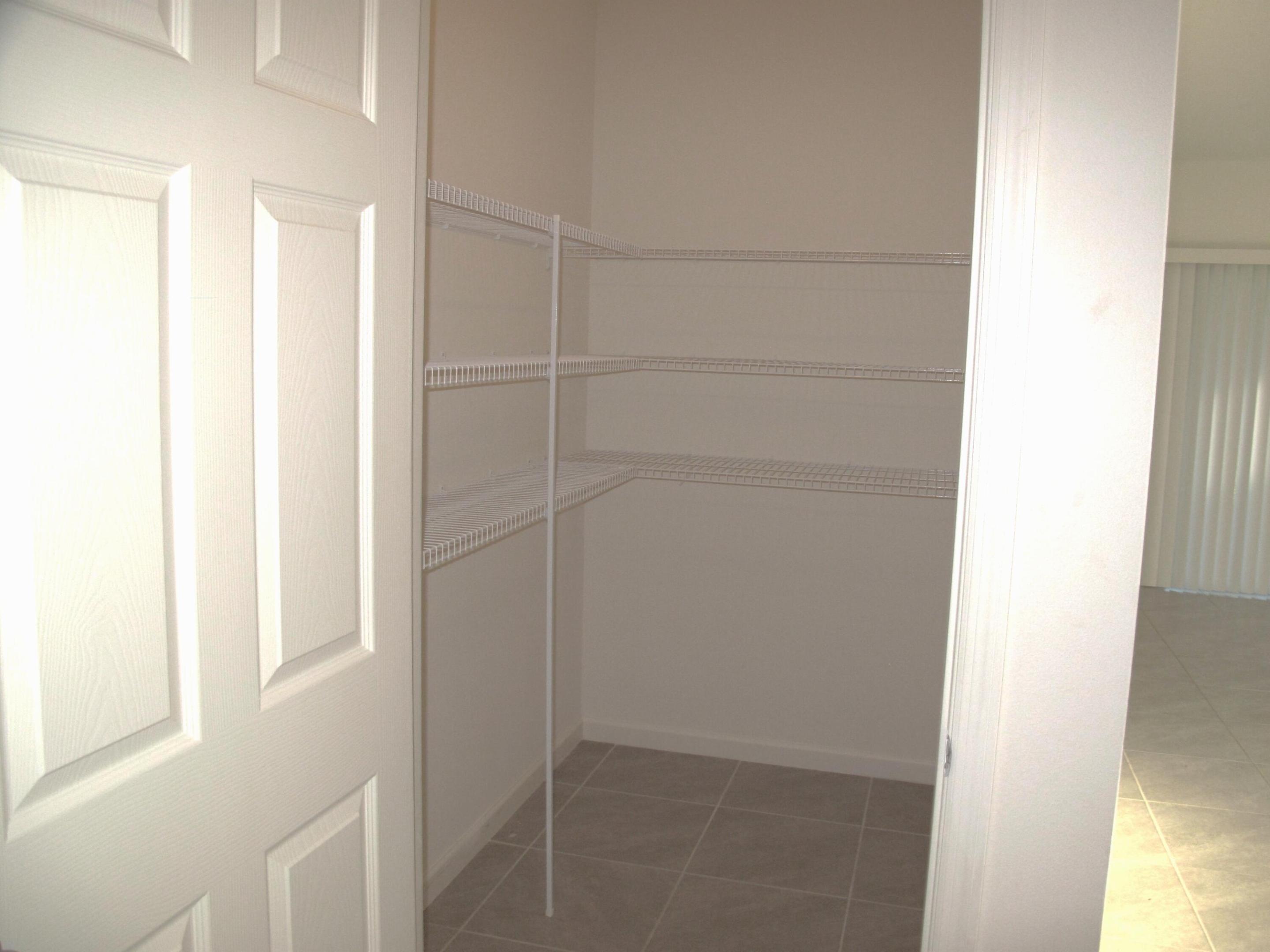 VERANO SOUTH PUD 1 - POD G - PLAT NO. 1 - Residential Lease