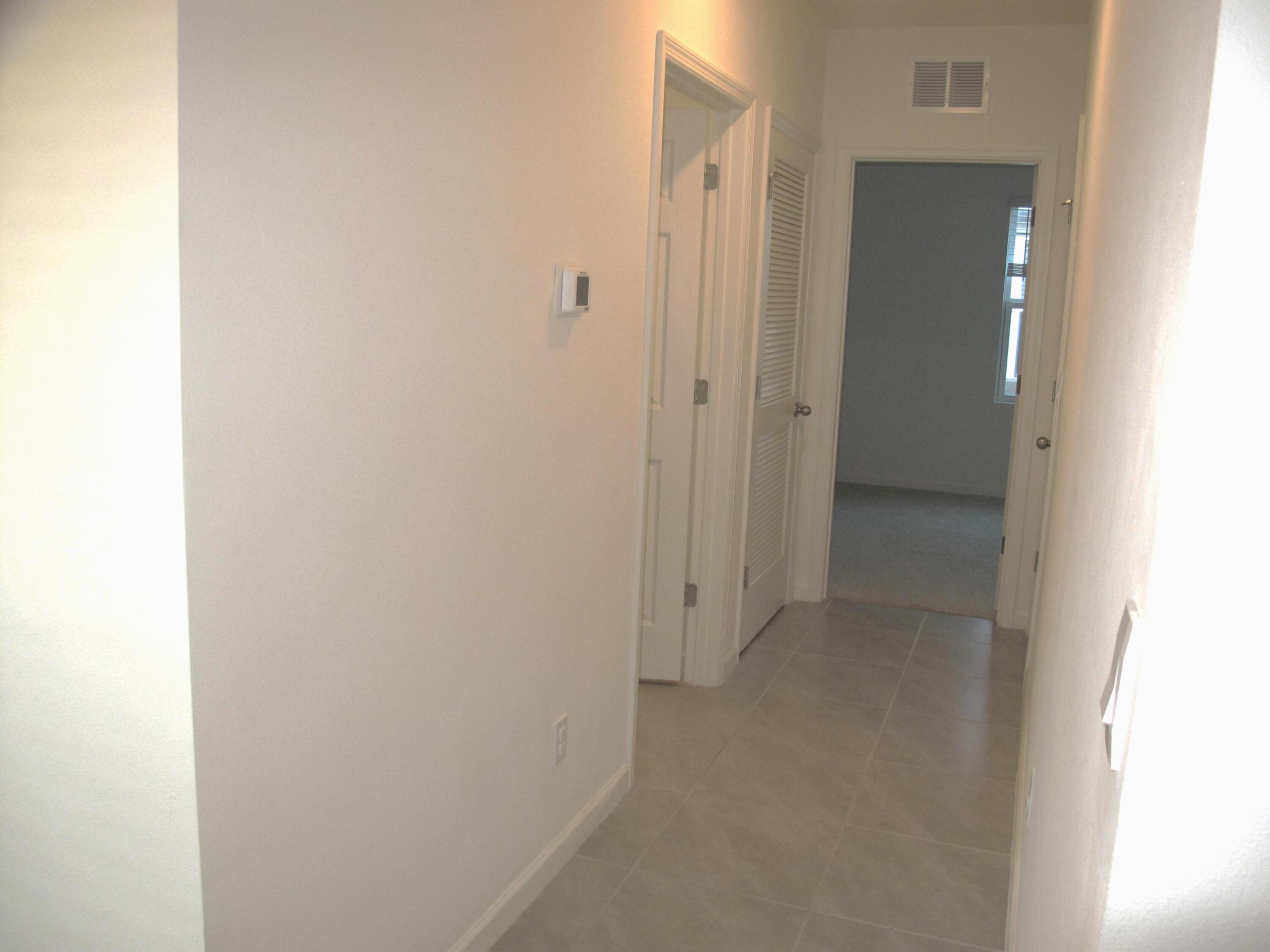 VERANO SOUTH PUD 1 - POD G - PLAT NO. 1 - Residential Lease