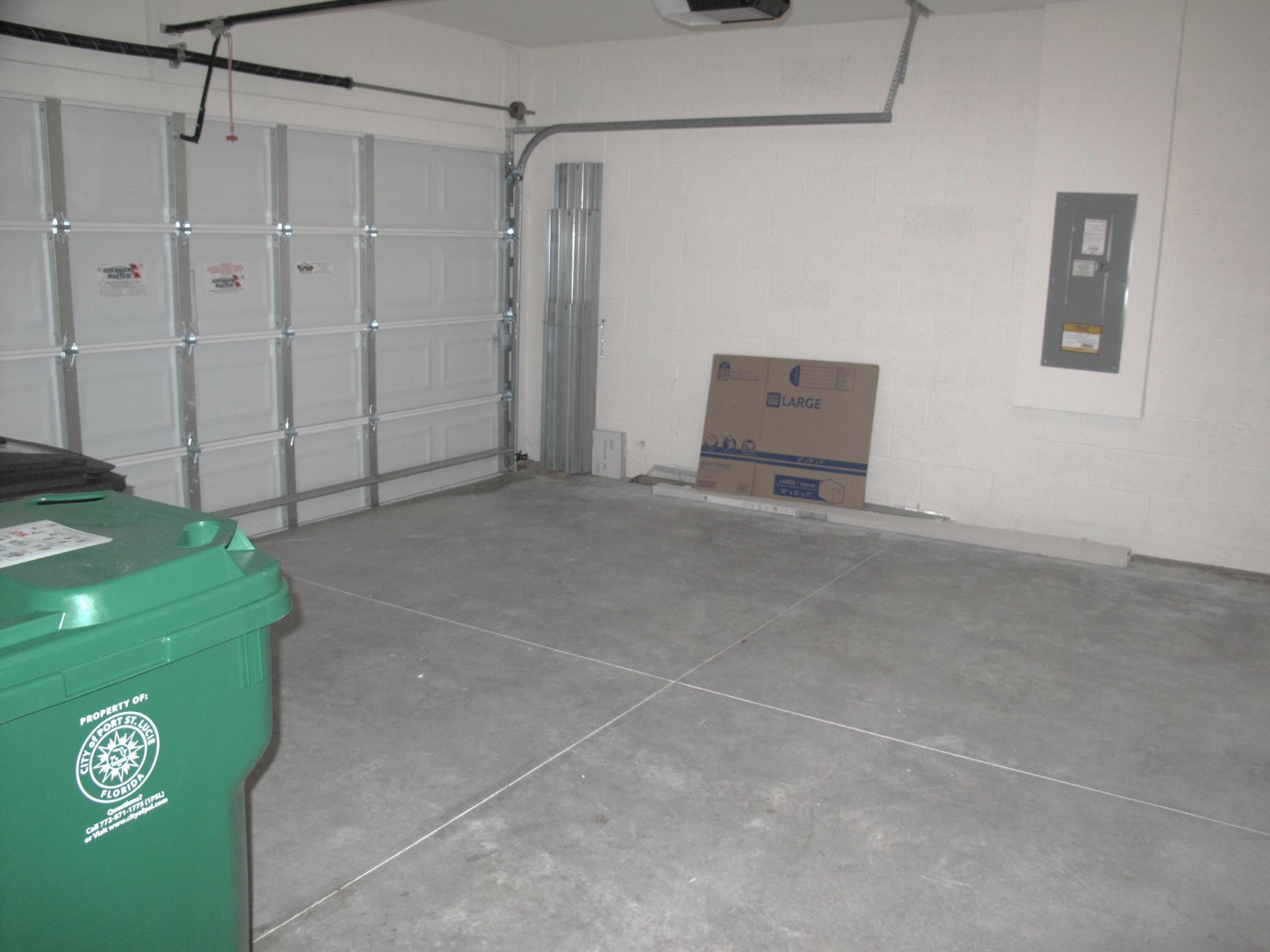 VERANO SOUTH PUD 1 - POD G - PLAT NO. 1 - Residential Lease