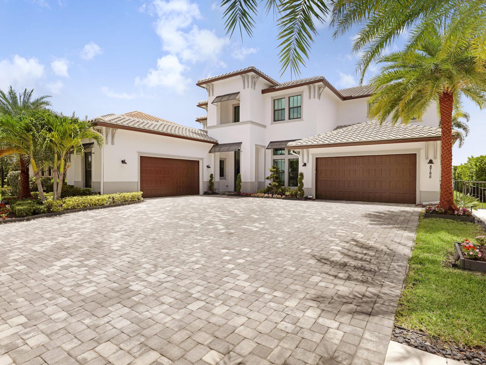 PARKLAND BAY - Residential