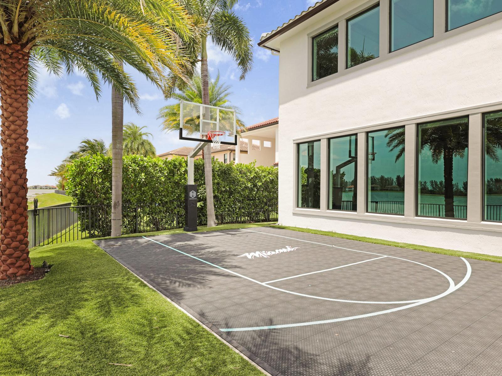 PARKLAND BAY - Residential