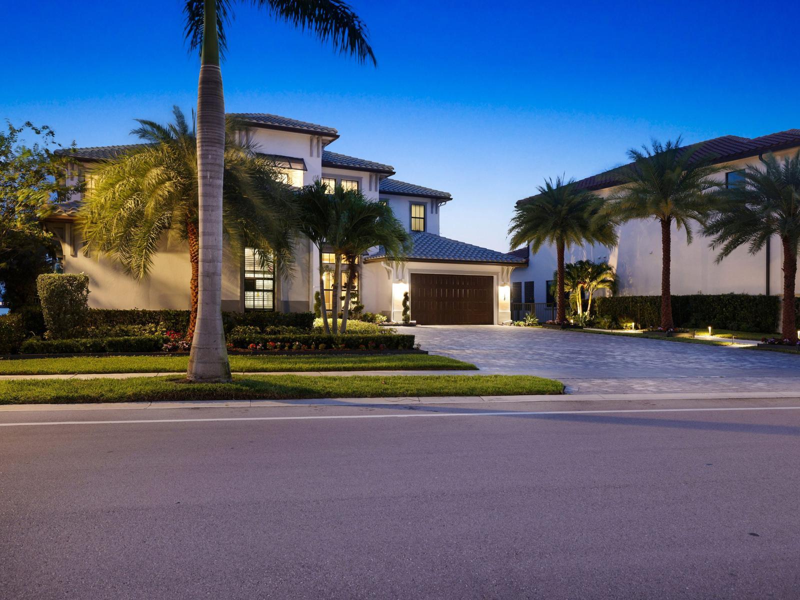 PARKLAND BAY - Residential