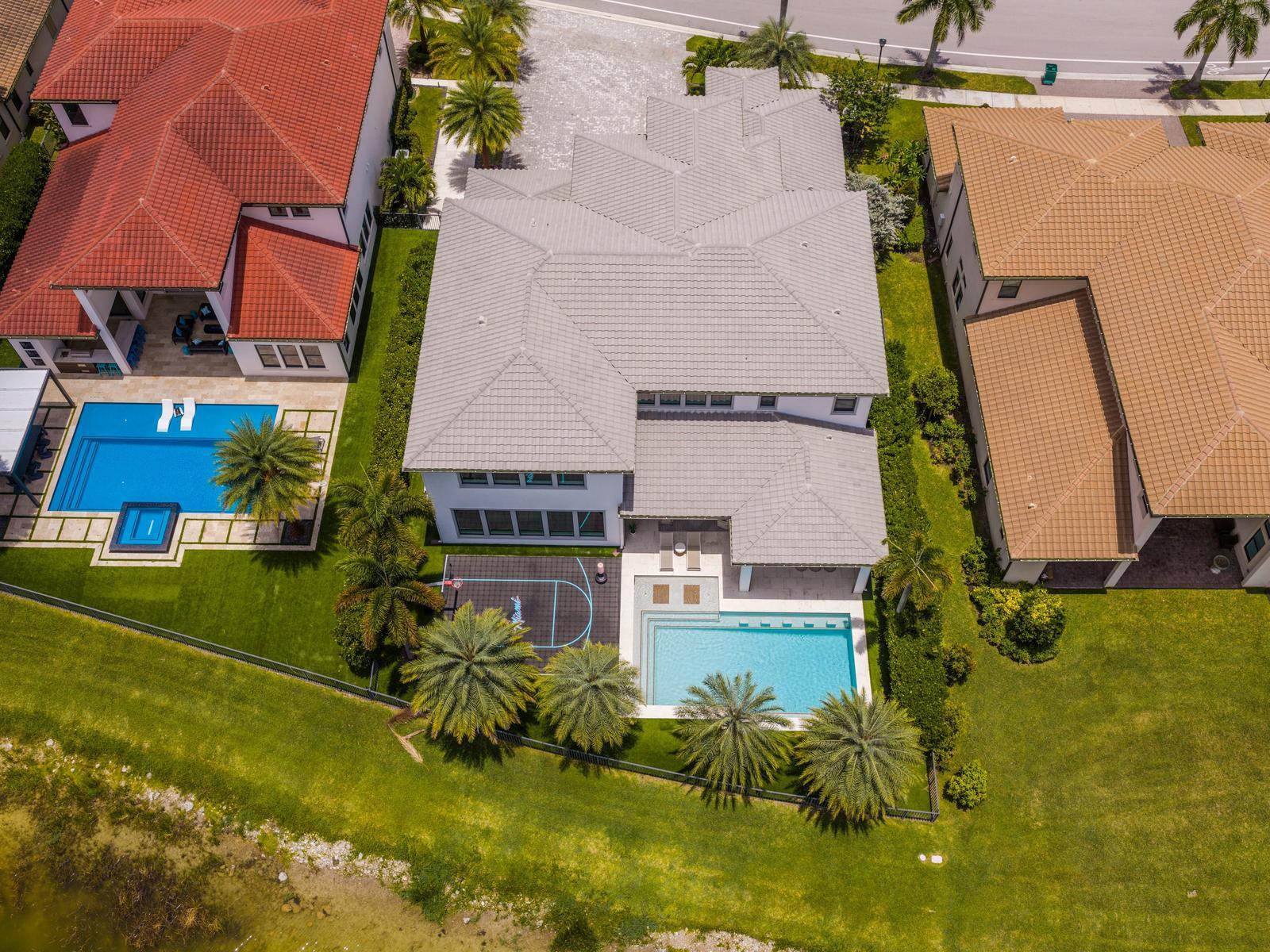 PARKLAND BAY - Residential