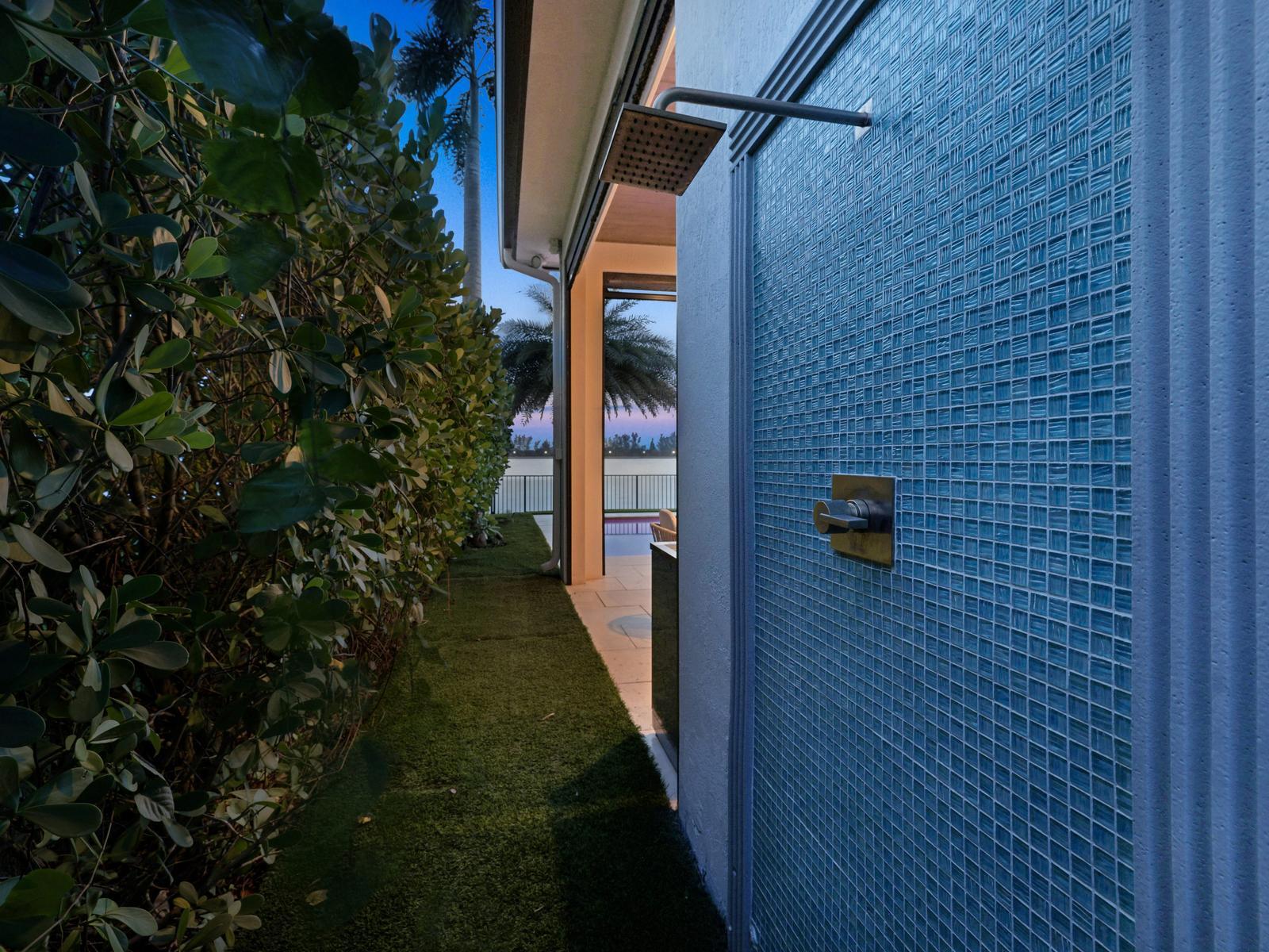 PARKLAND BAY - Residential