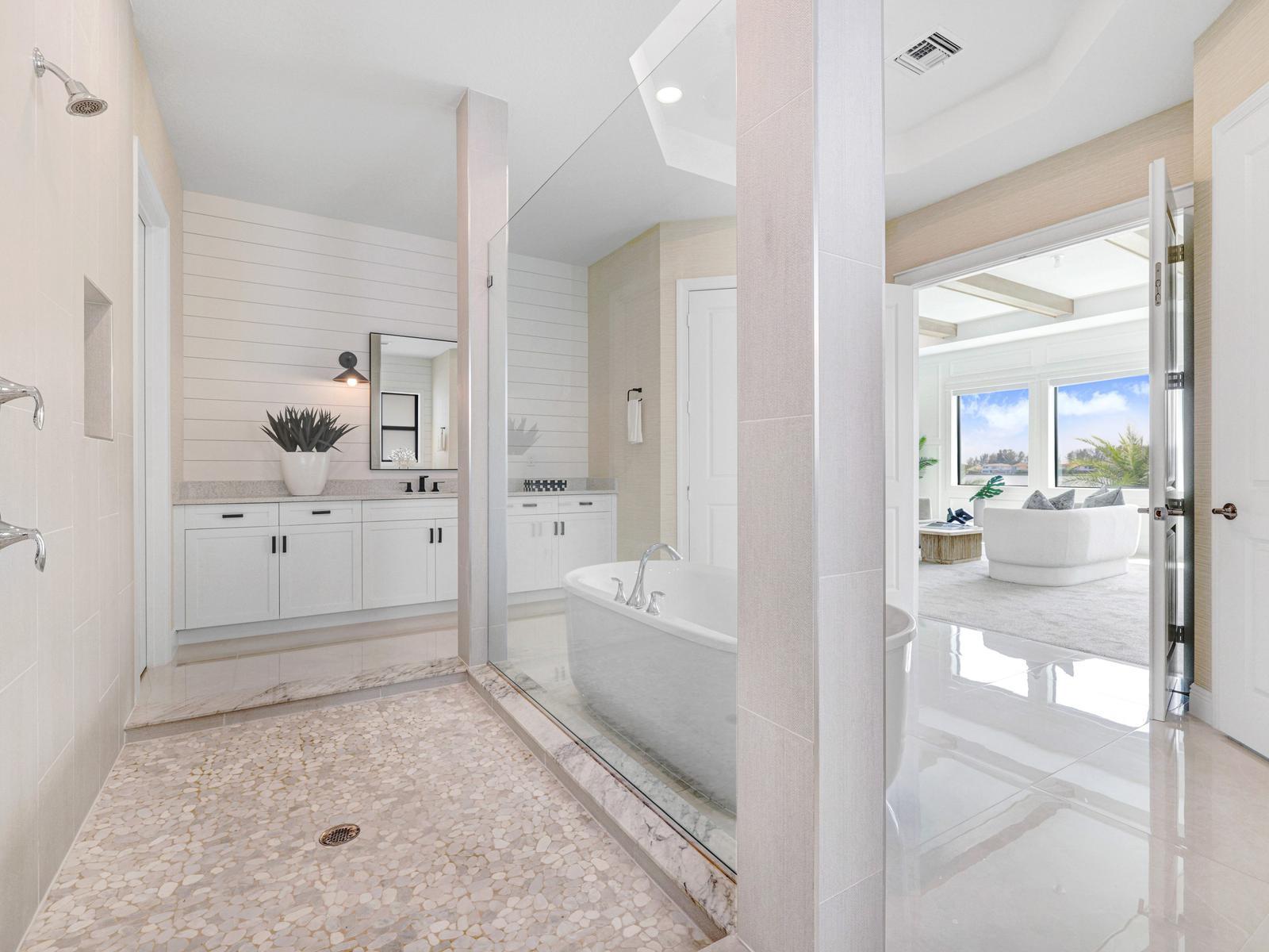 PARKLAND BAY - Residential