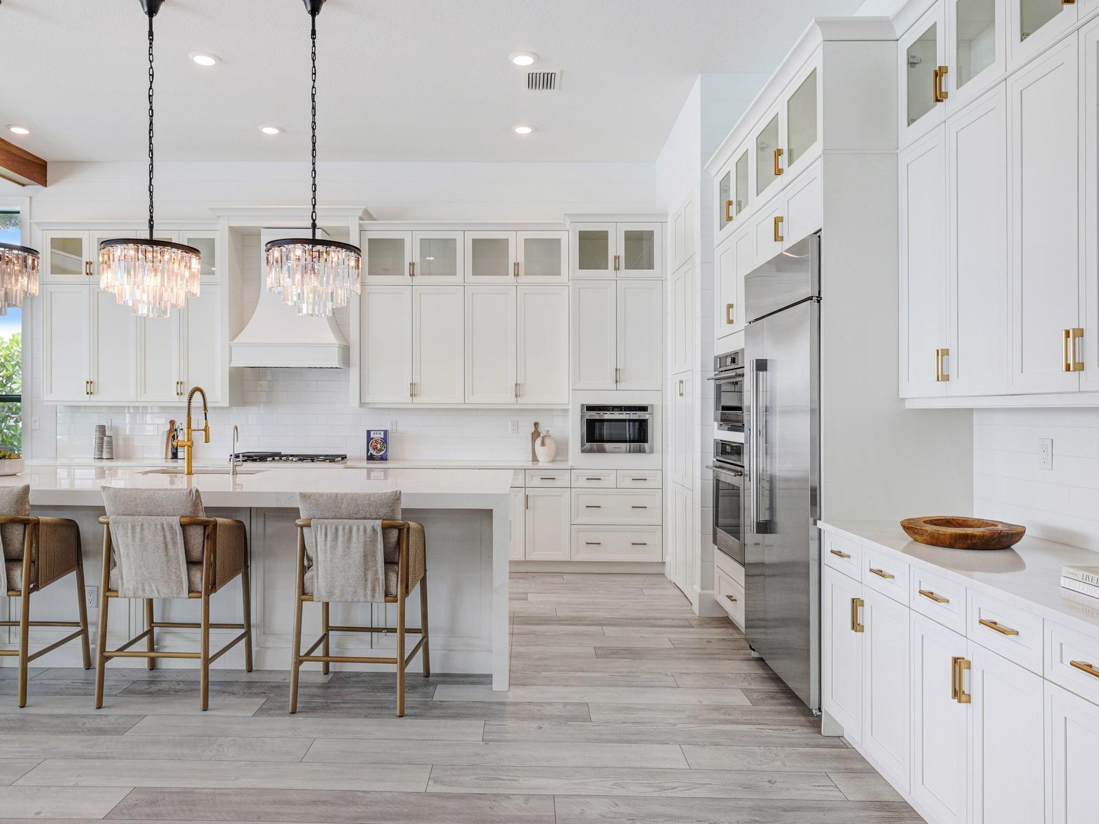 PARKLAND BAY - Residential