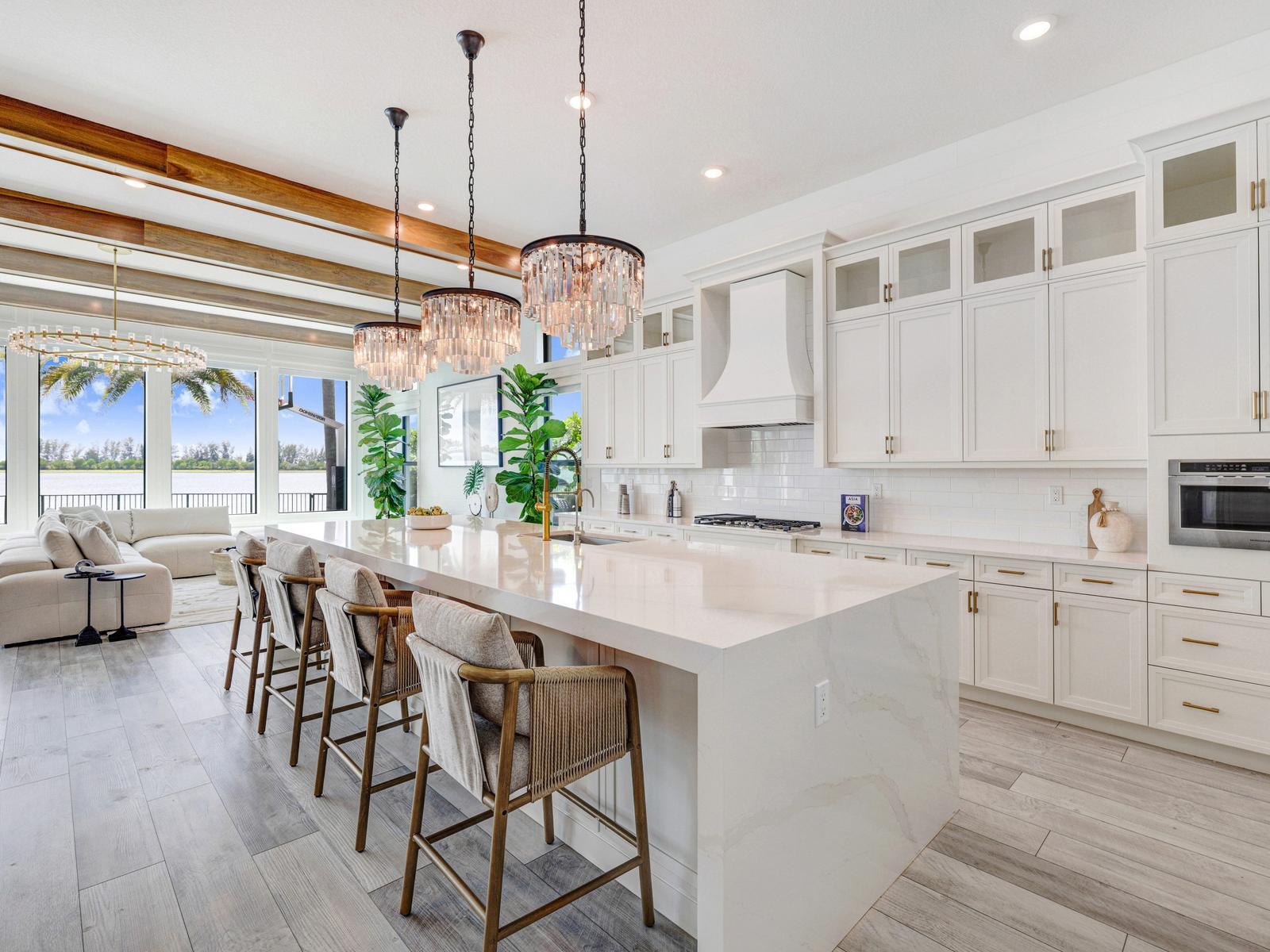 PARKLAND BAY - Residential