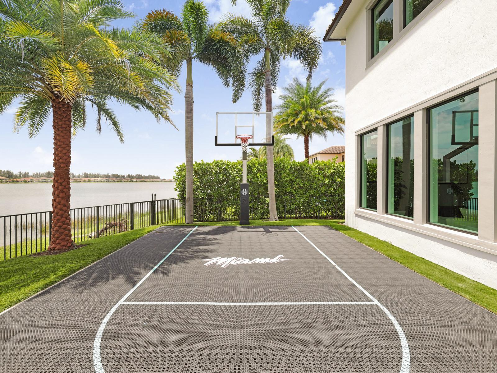 PARKLAND BAY - Residential