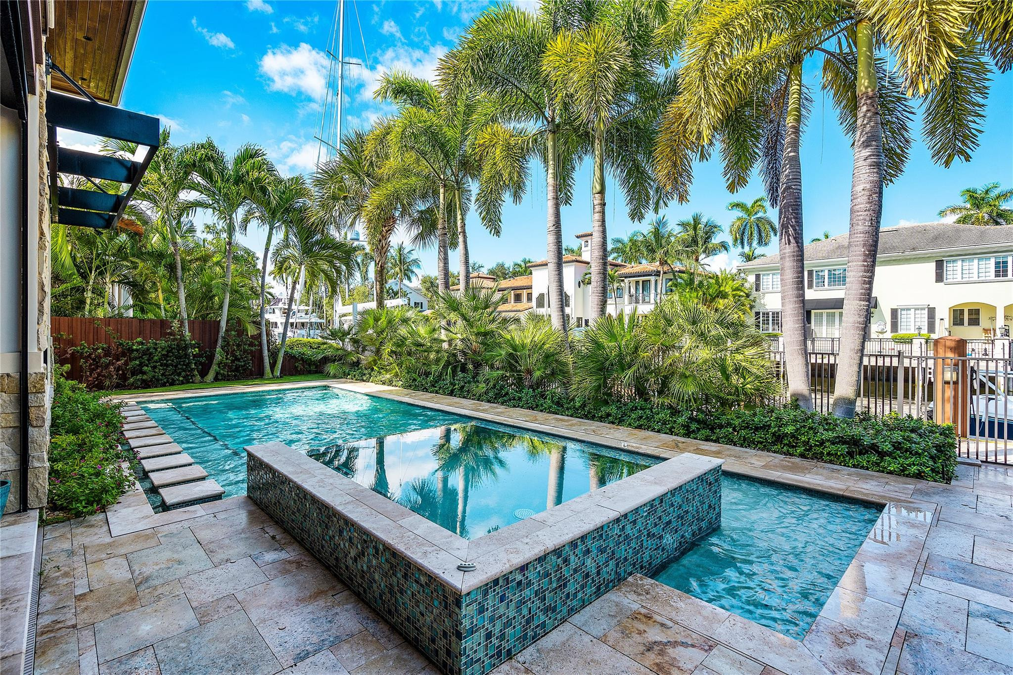 Stilwell Isles 15-26 B - Residential