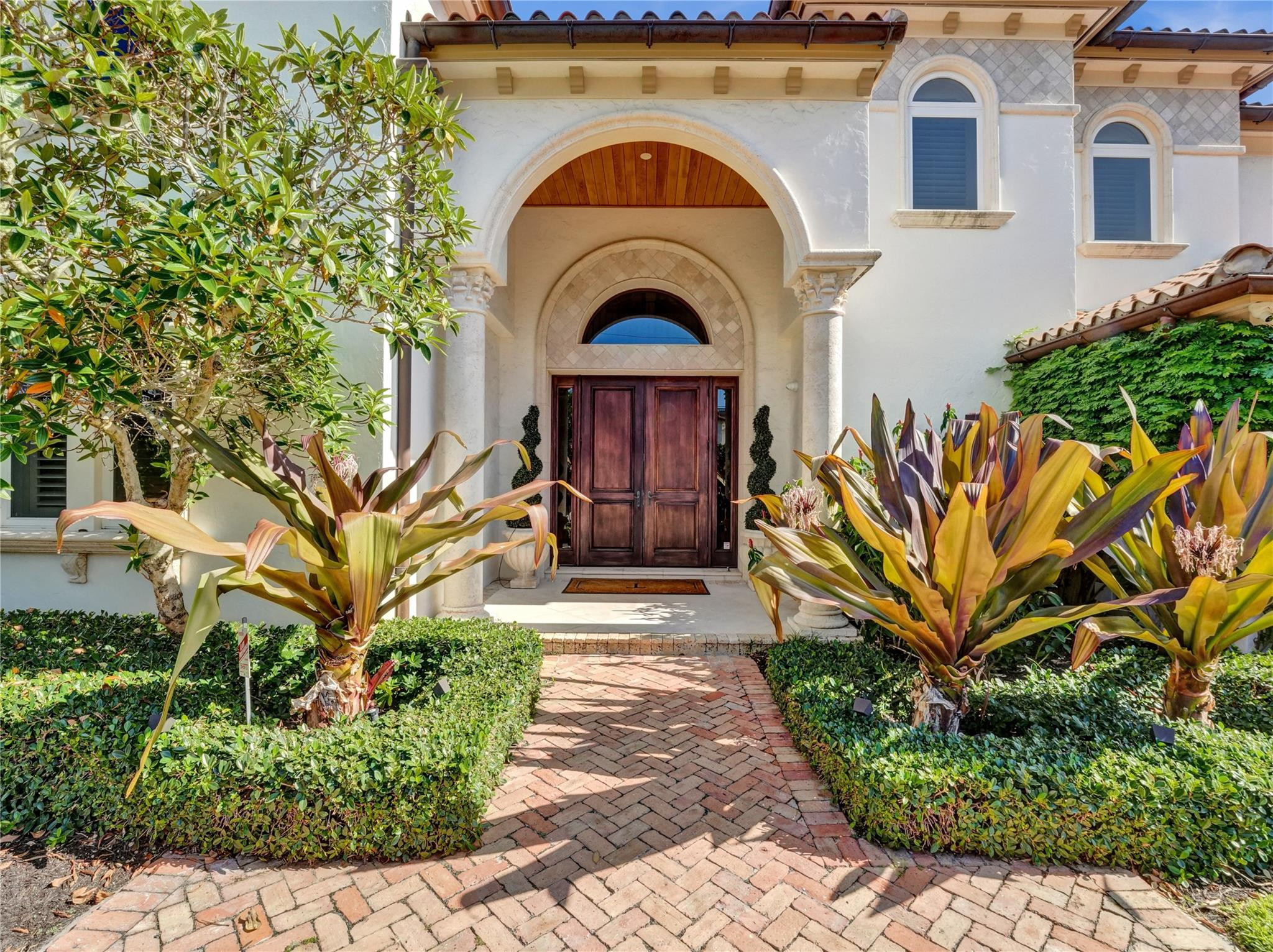 Bermuda-Riviera - Residential