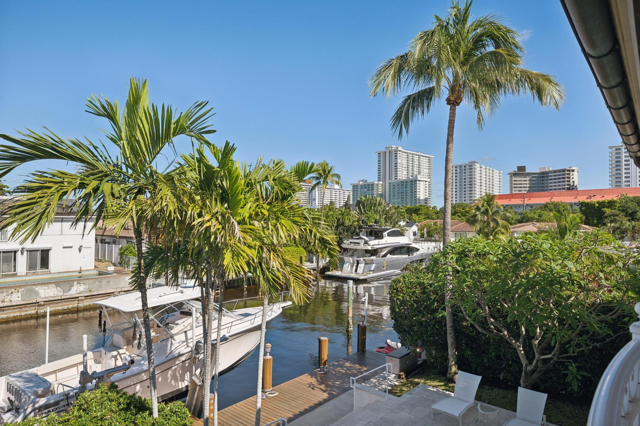 Bermuda-Riviera - Residential