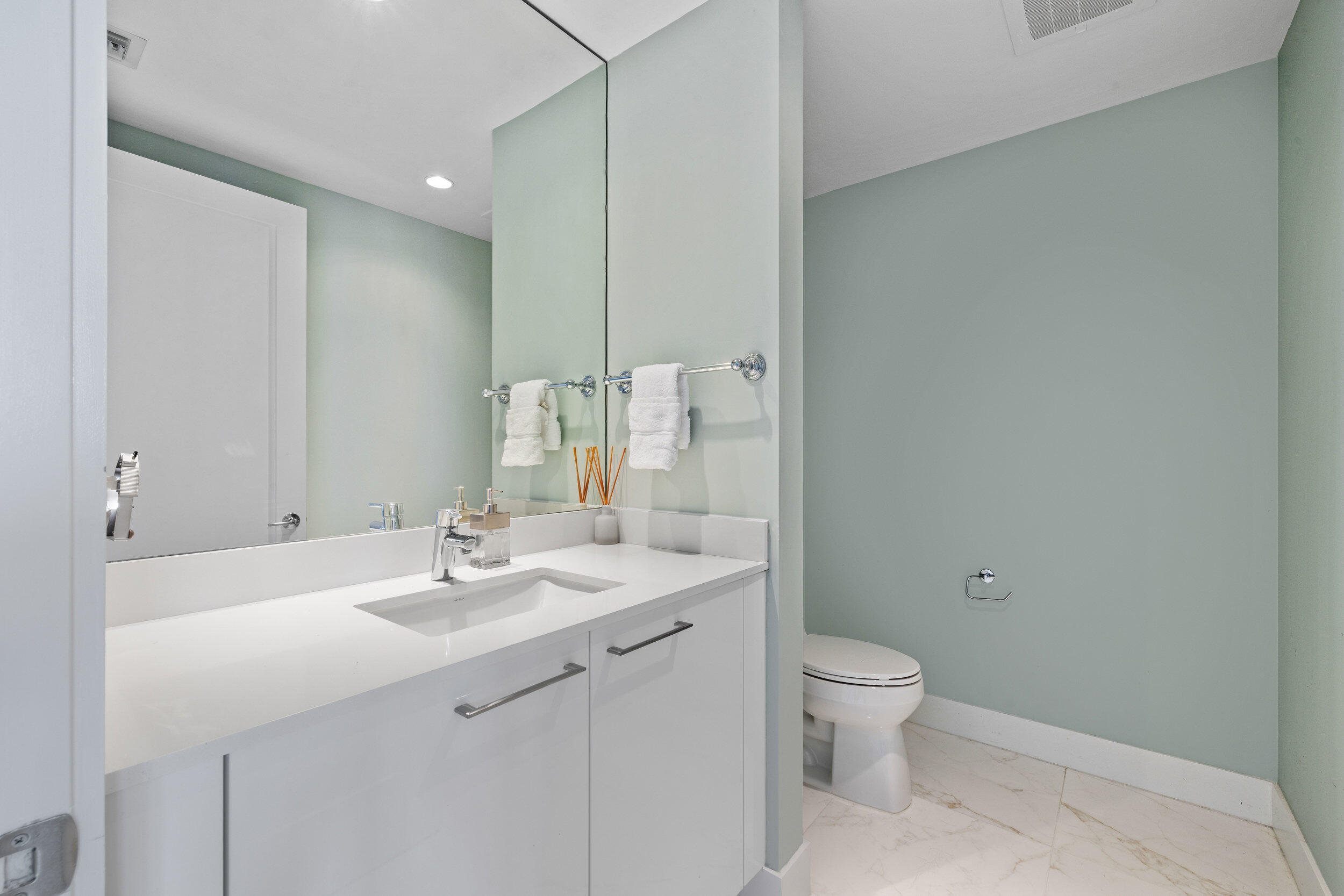 WATER CLUB NORTH PALM BEACH CONDO - Residential