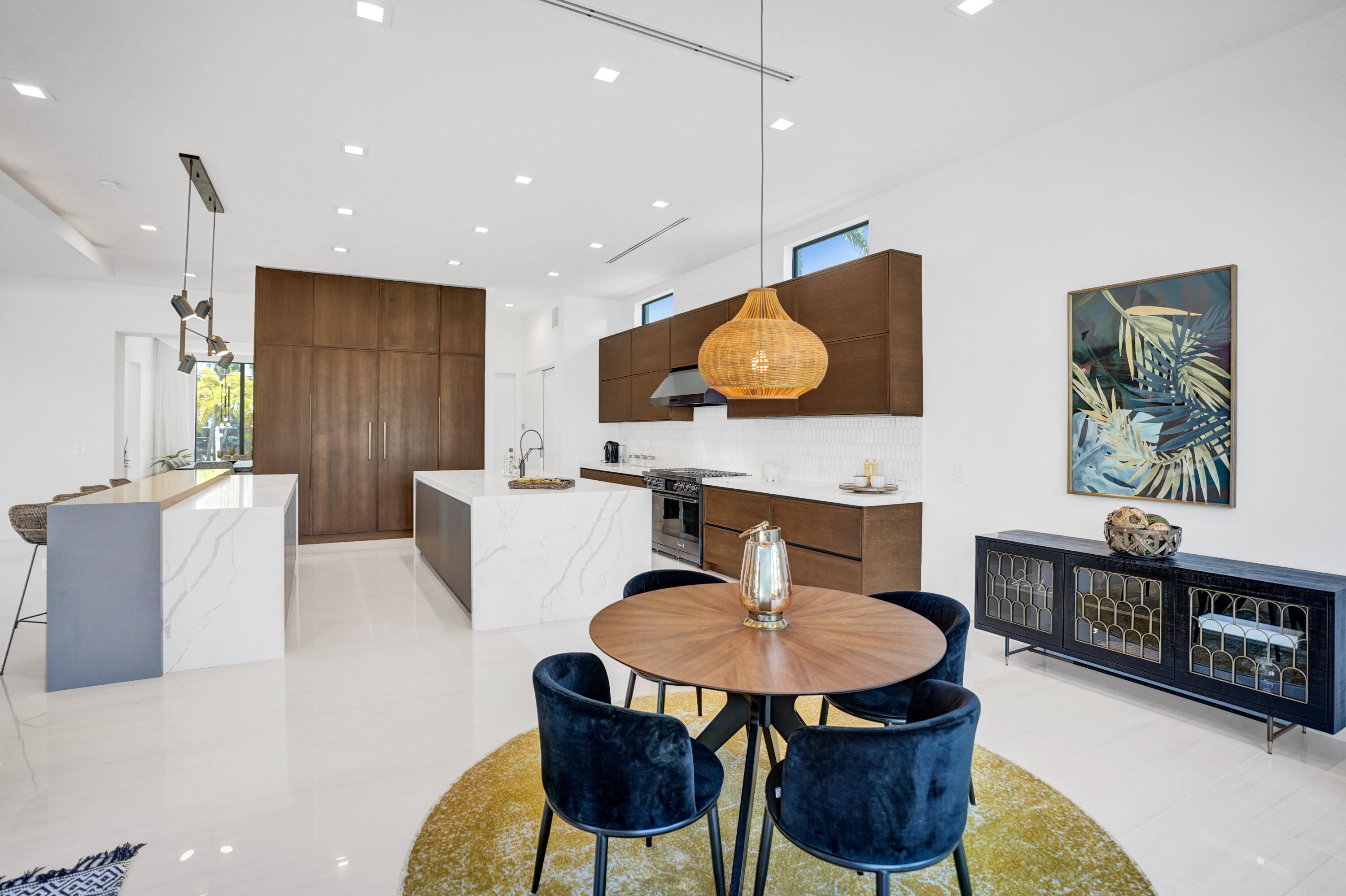 BOCA HARBOUR 5TH SEC - Residential