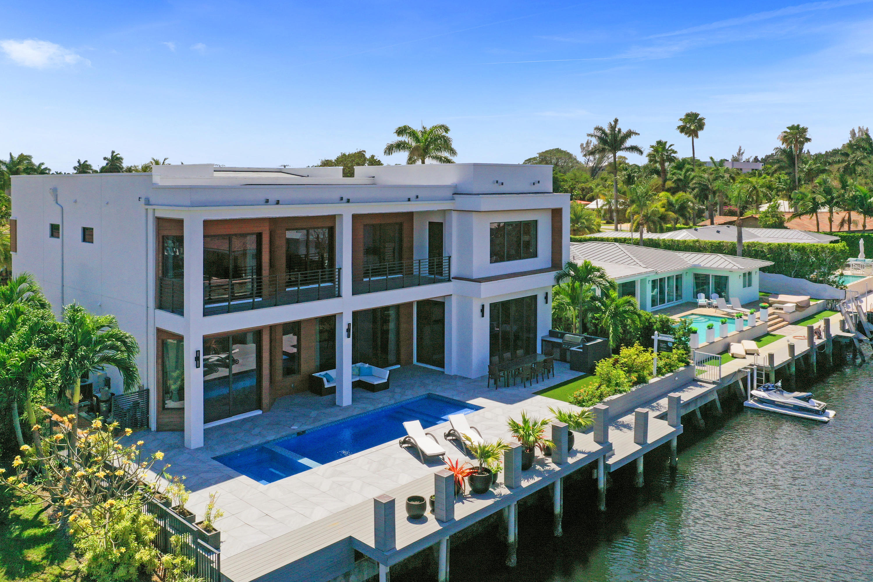 BOCA HARBOUR 5TH SEC - Residential
