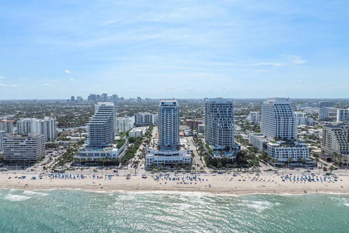 Four Seasons - Residential