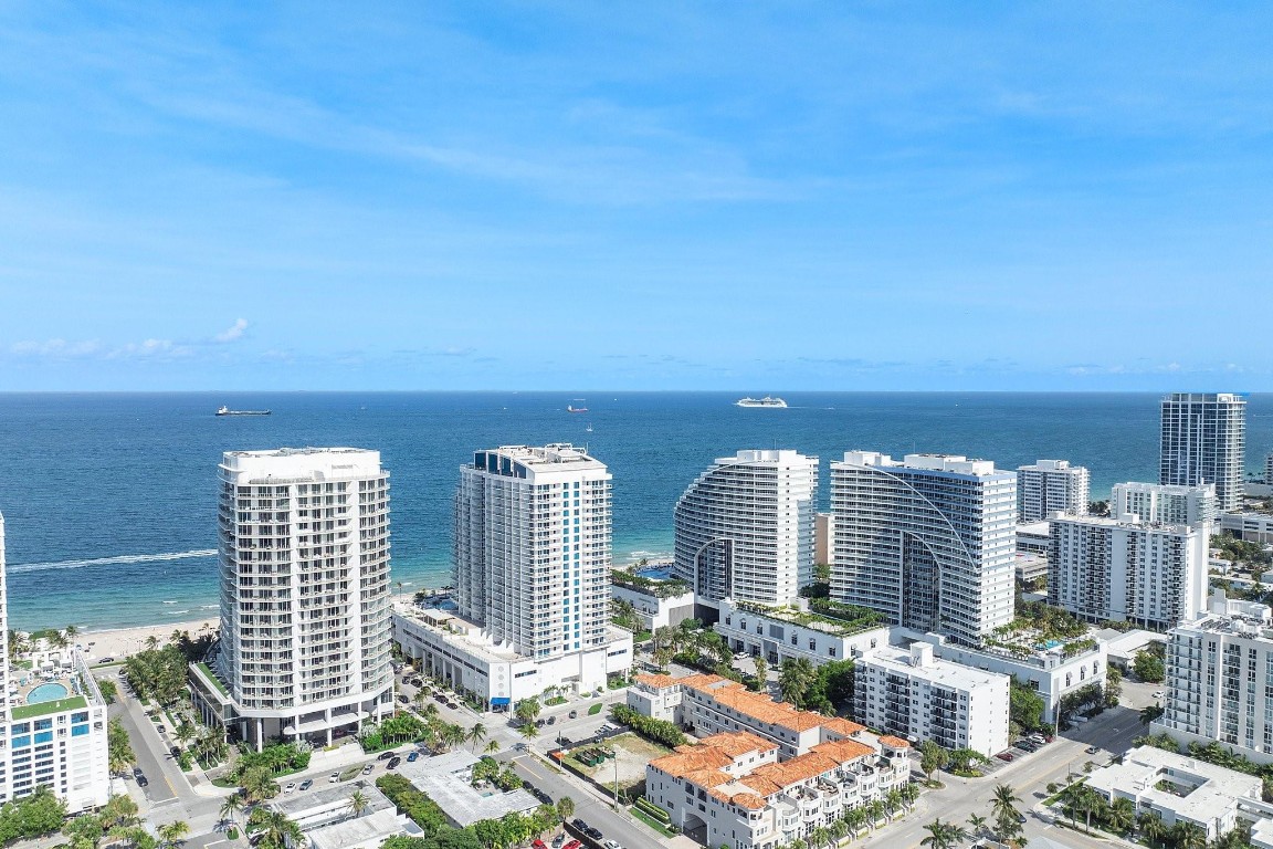 Four Seasons - Residential