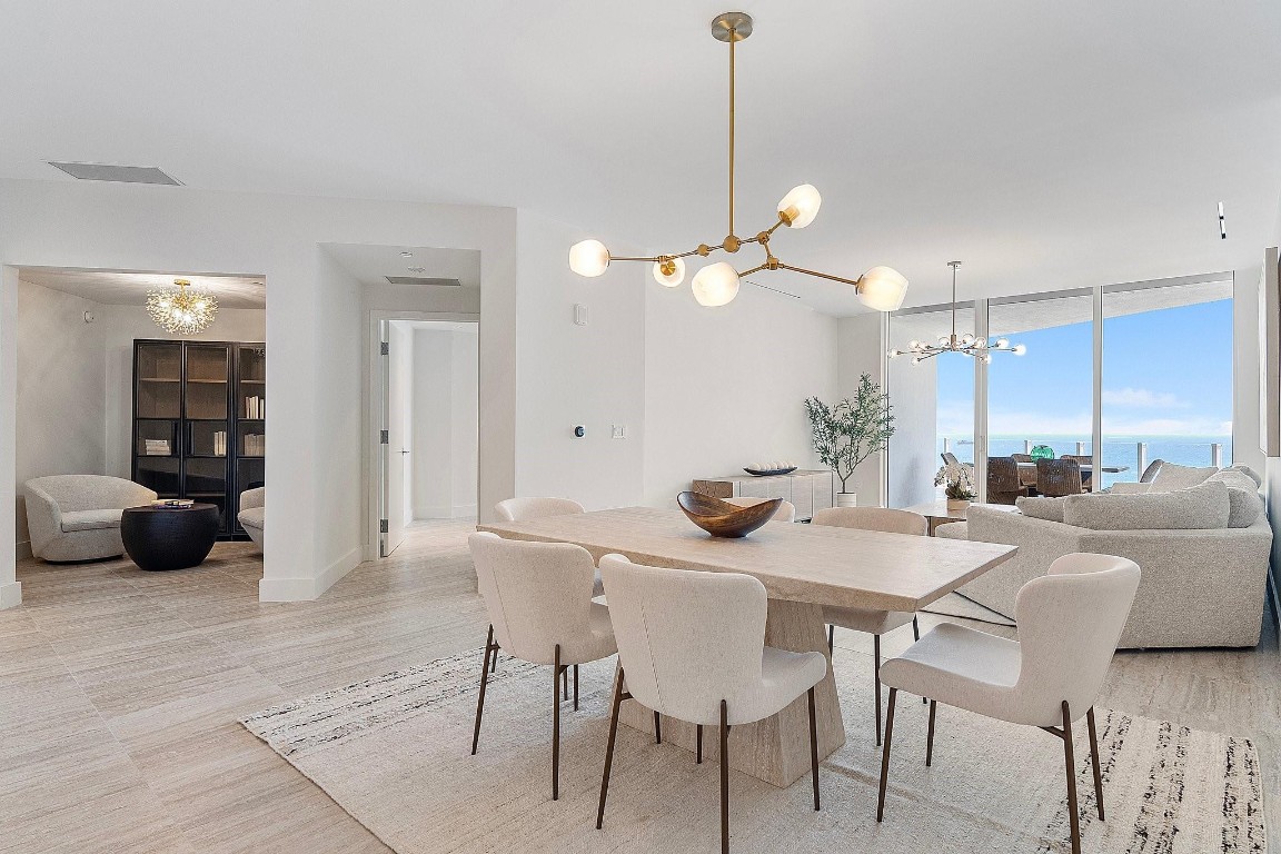 Four Seasons - Residential