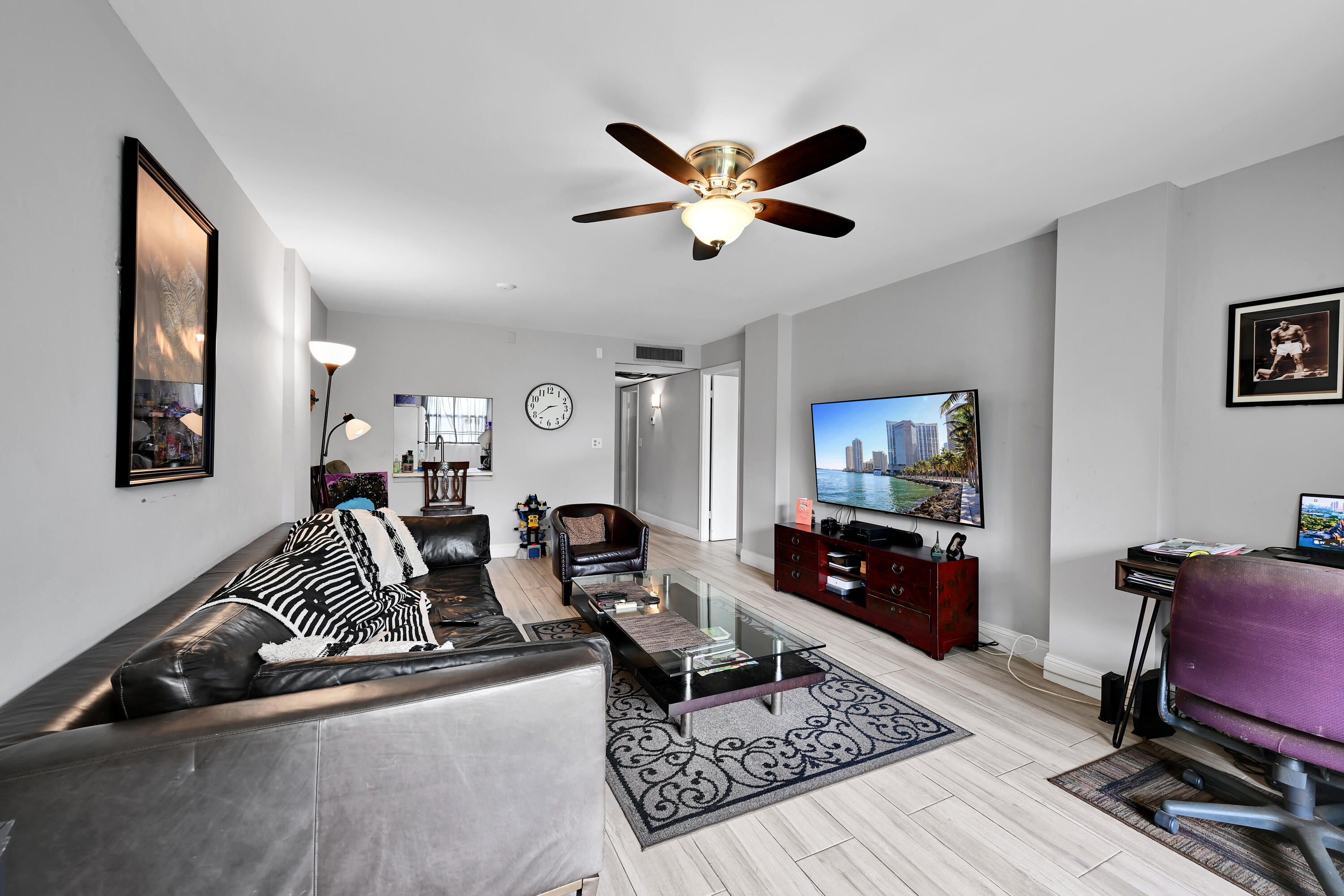 ROYAL PARK CONDO - Residential