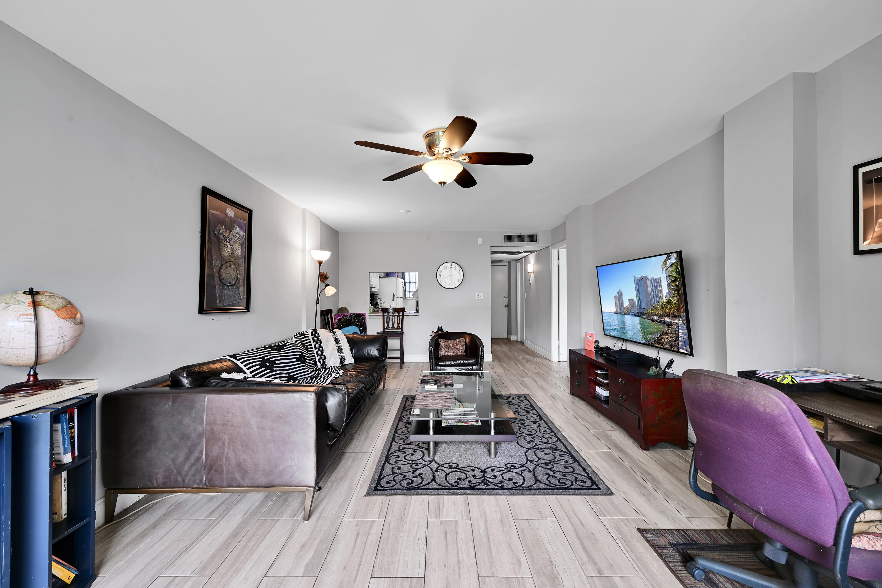 ROYAL PARK CONDO - Residential