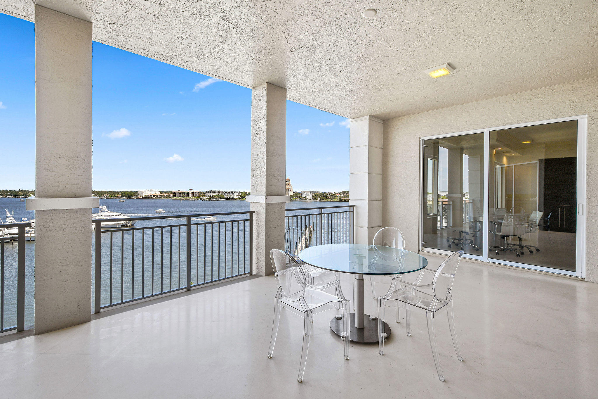 ONE WATERMARK PLACE OF THE PALM BEACHES - Residential