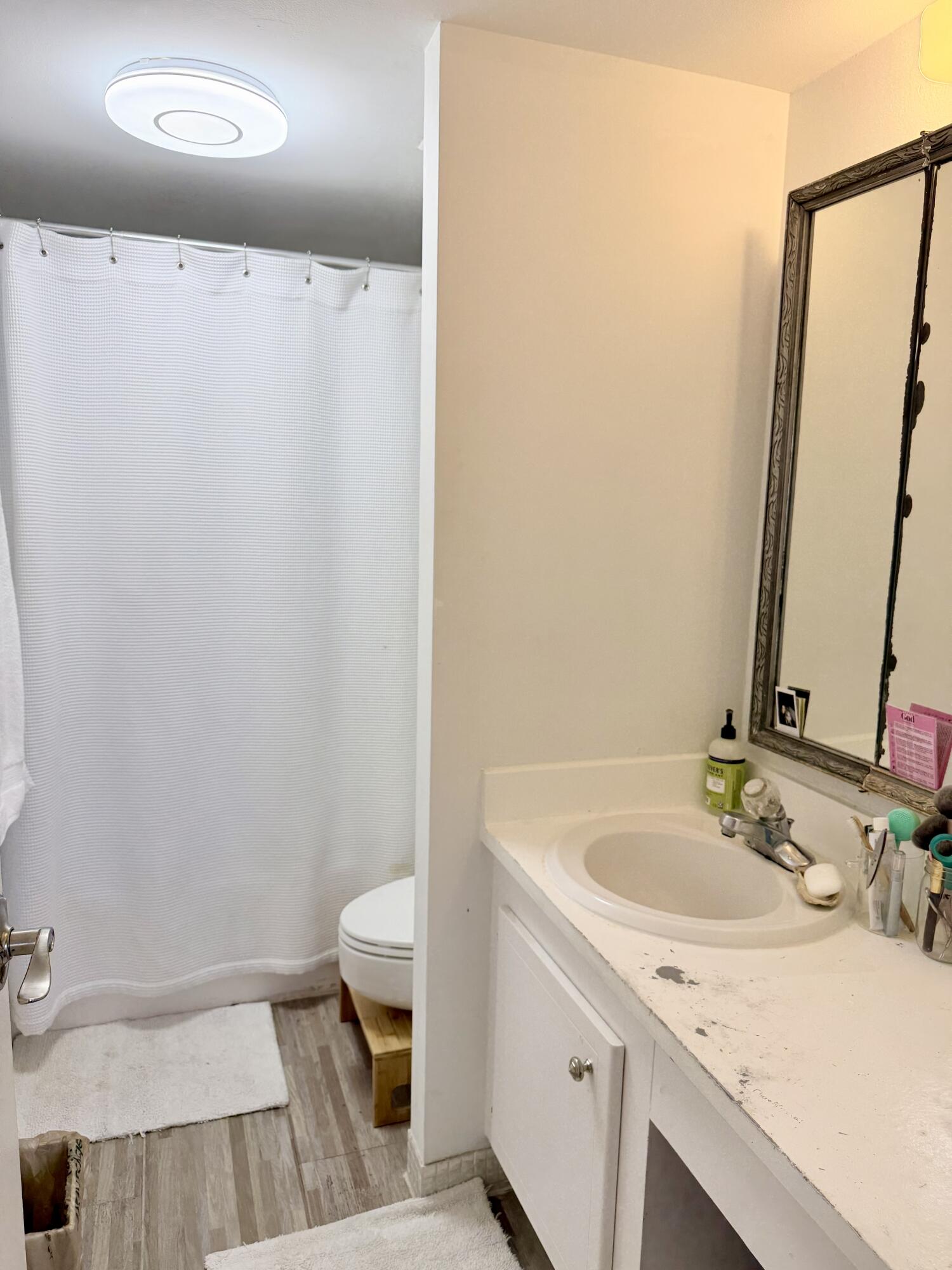 PALM BEACH HOUSE CONDO - Residential Lease