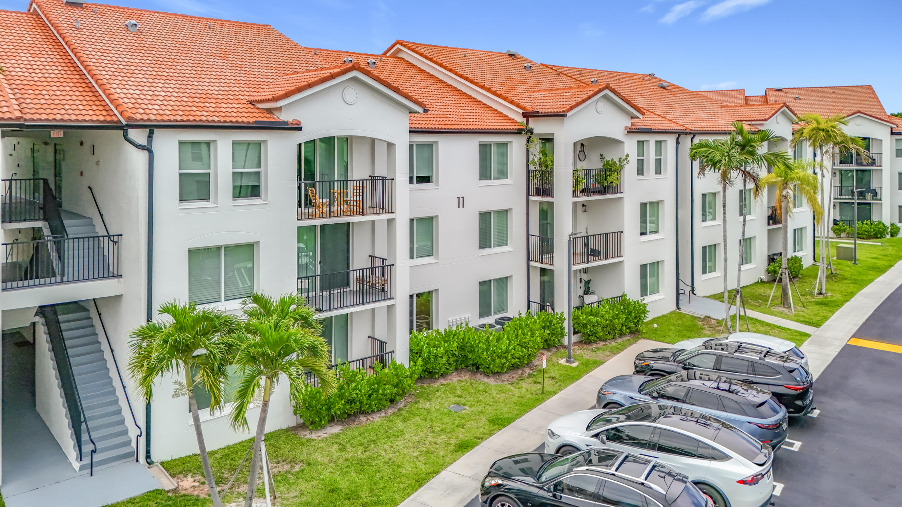 VILLA DEL SOL CONDO - Residential