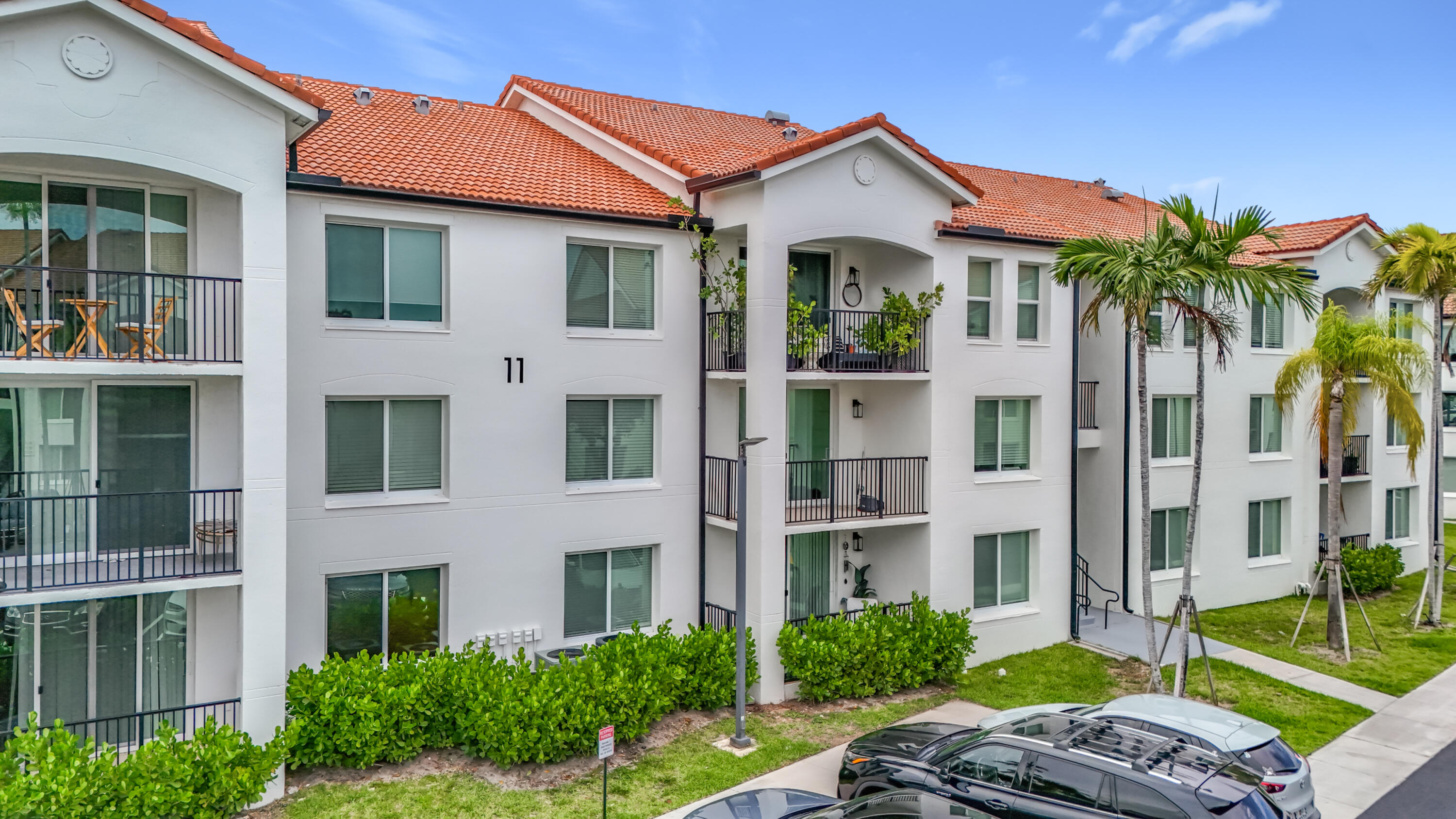 VILLA DEL SOL CONDO - Residential