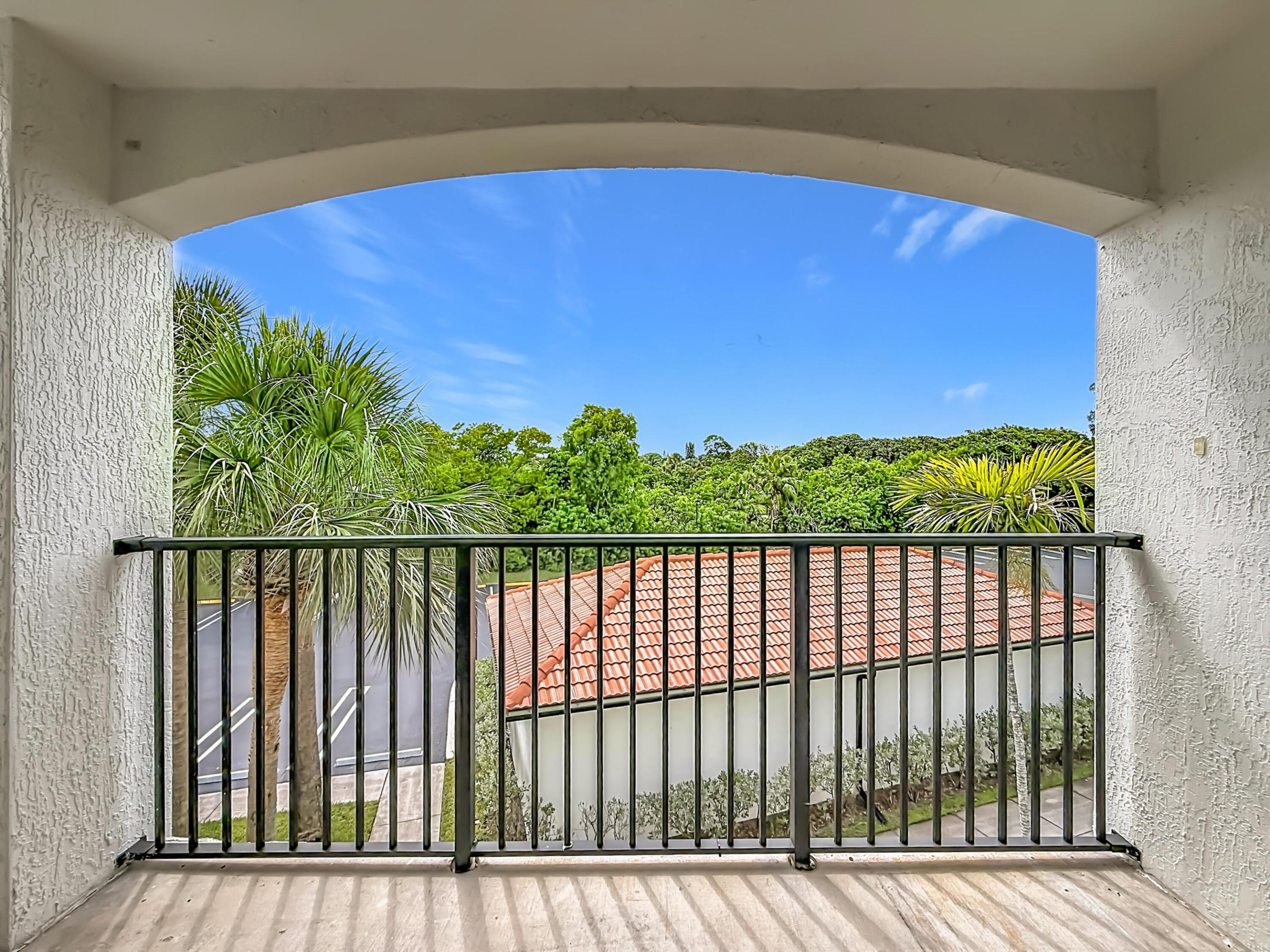 VILLA DEL SOL CONDO - Residential