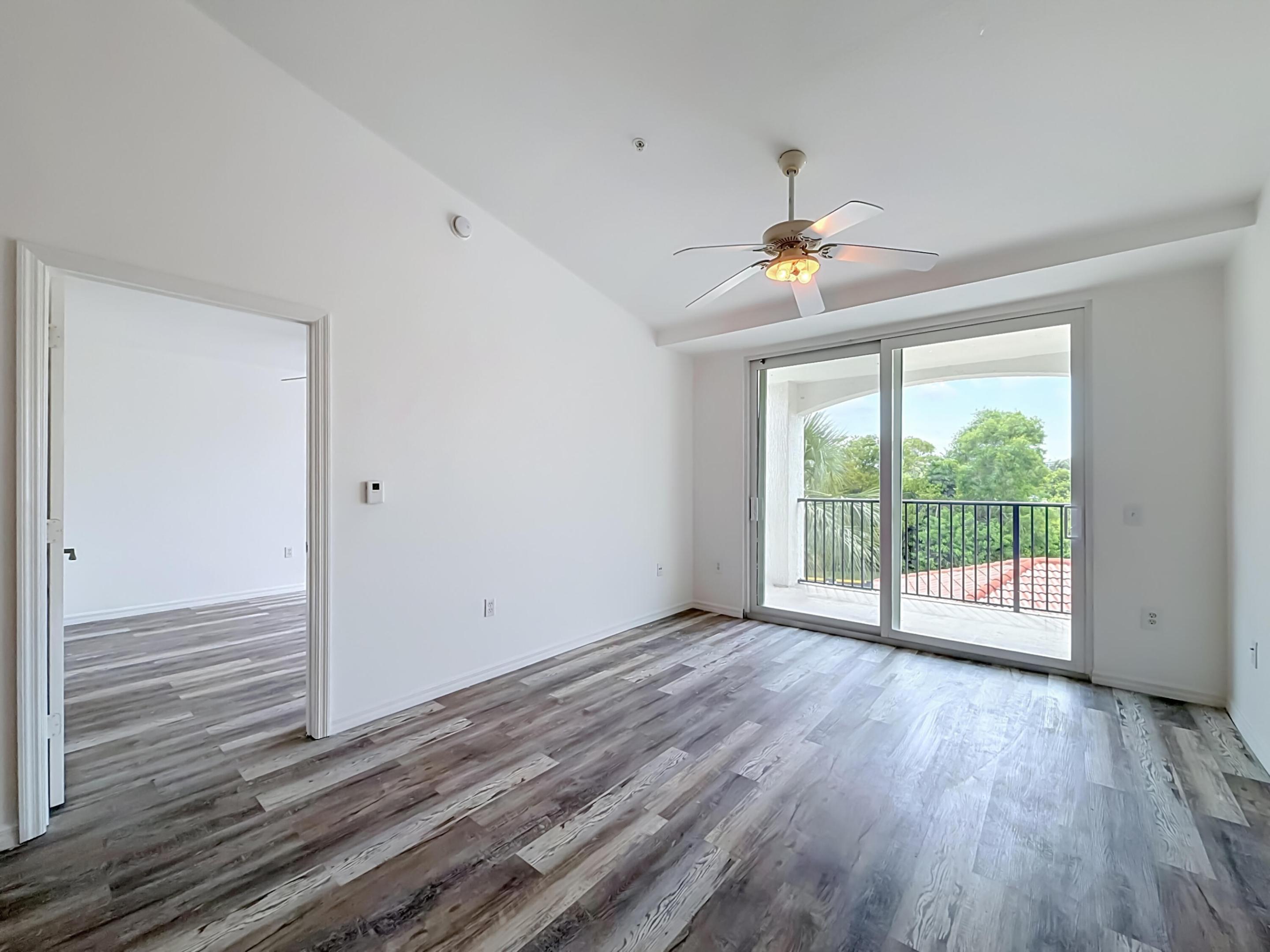VILLA DEL SOL CONDO - Residential