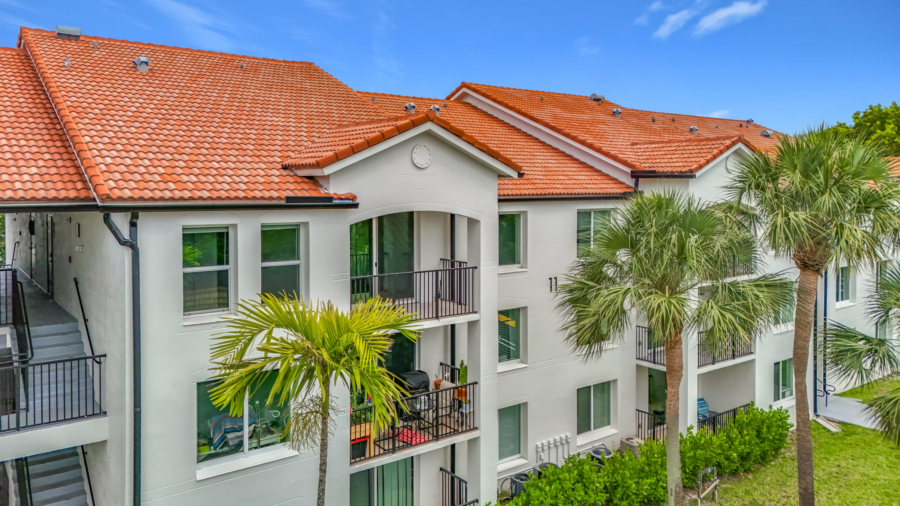 VILLA DEL SOL CONDO - Residential