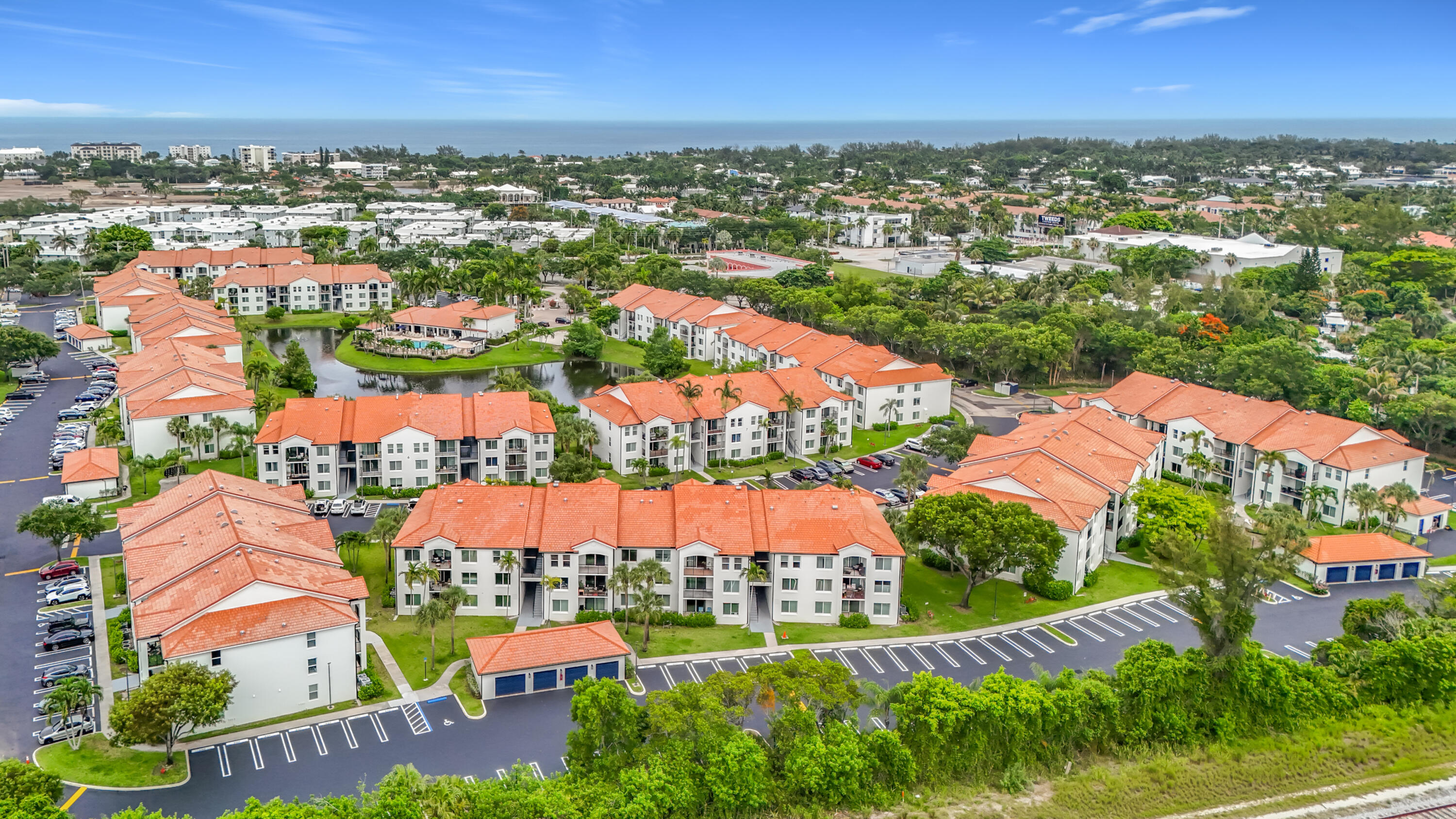 VILLA DEL SOL CONDO - Residential