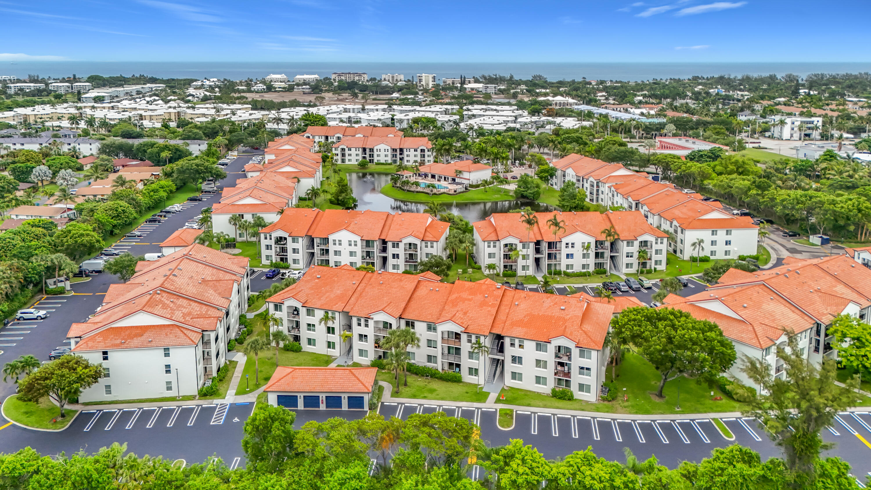 VILLA DEL SOL CONDO - Residential
