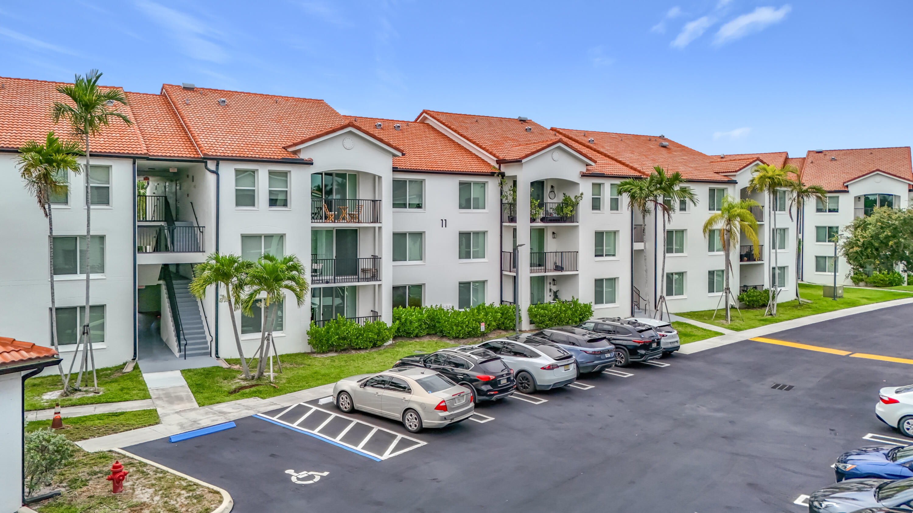 VILLA DEL SOL CONDO - Residential