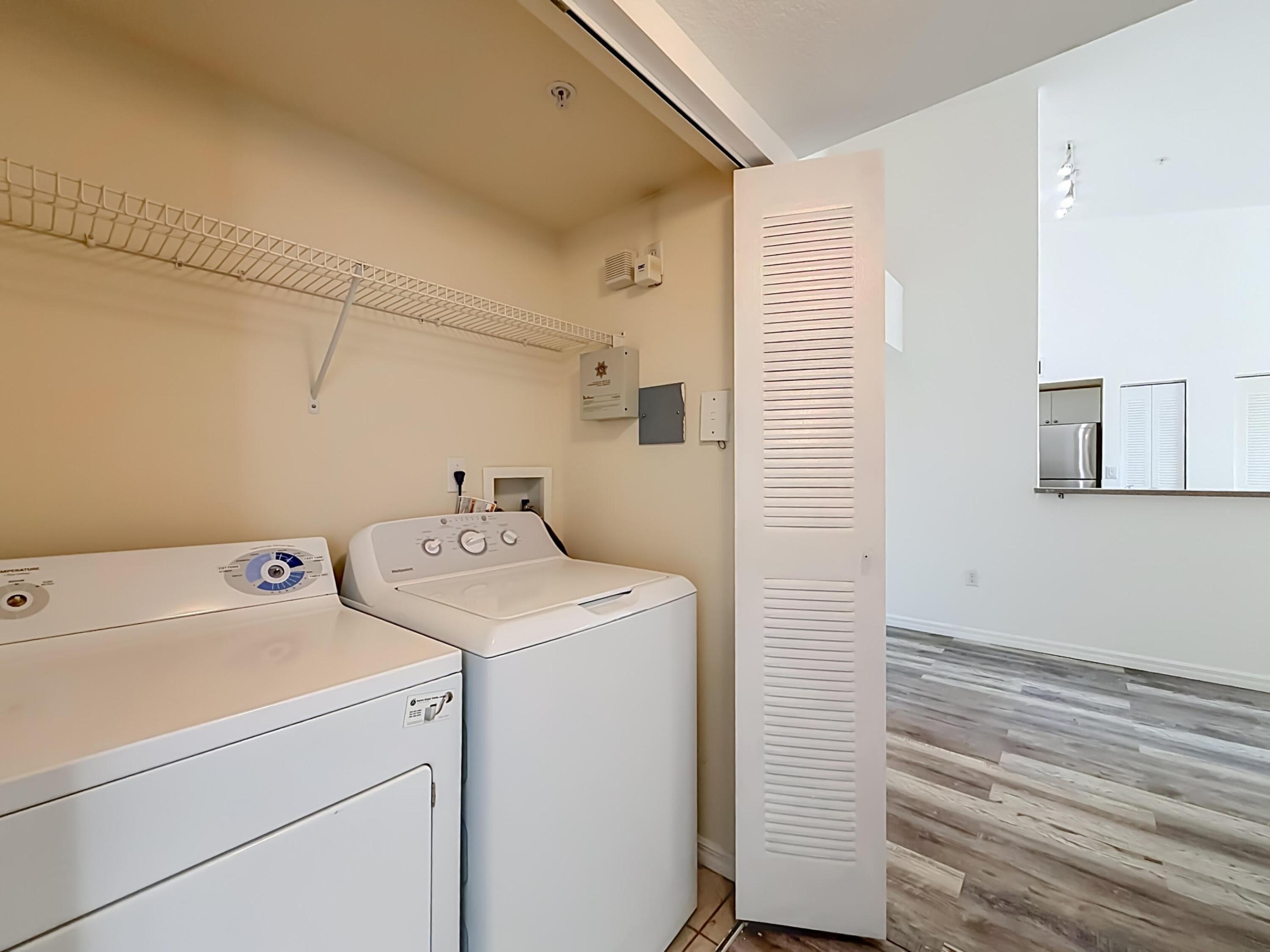 VILLA DEL SOL CONDO - Residential