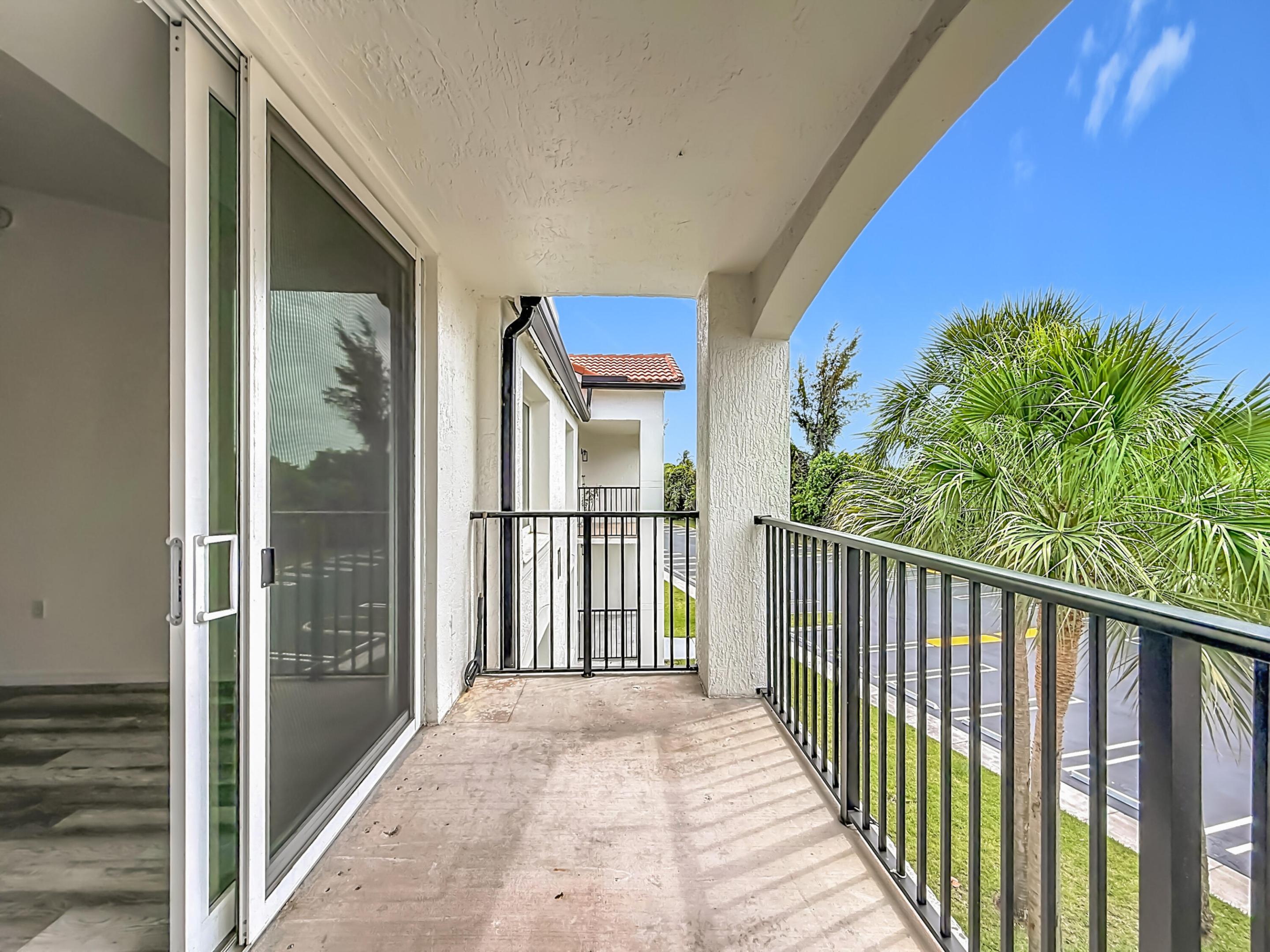 VILLA DEL SOL CONDO - Residential