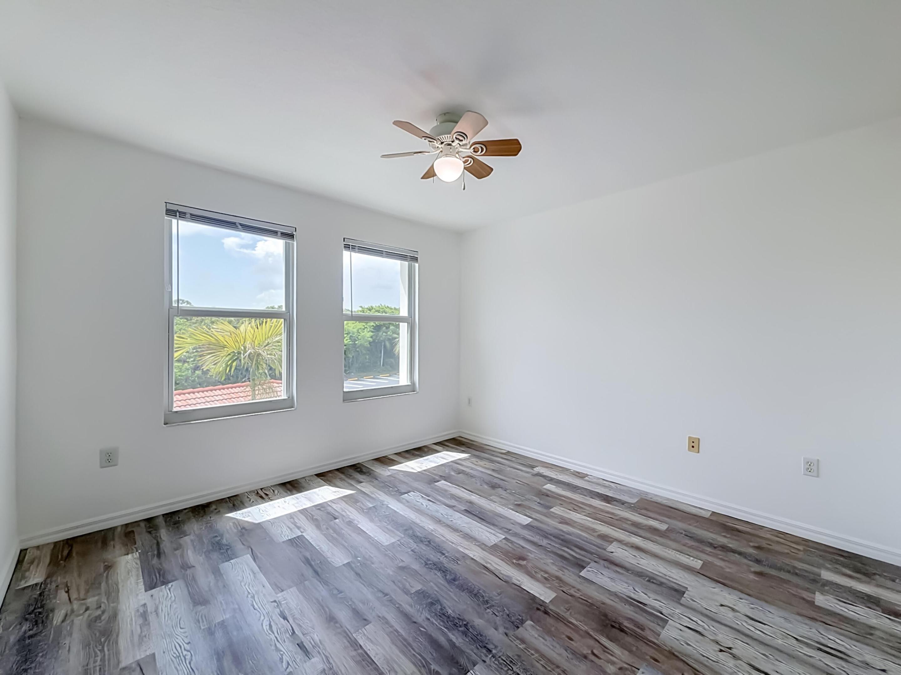 VILLA DEL SOL CONDO - Residential