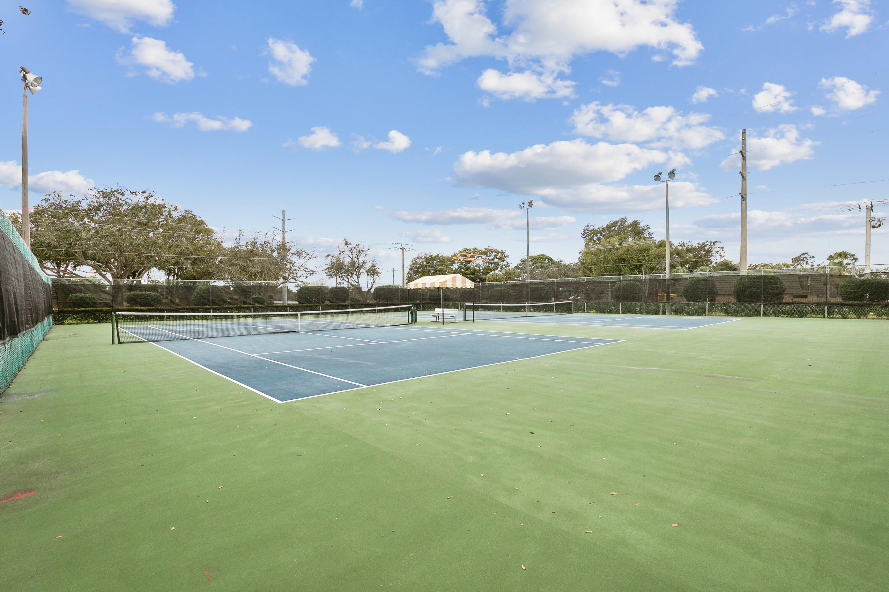 VILLAGE OF SANDALWOOD LAKES SOUTH - Residential