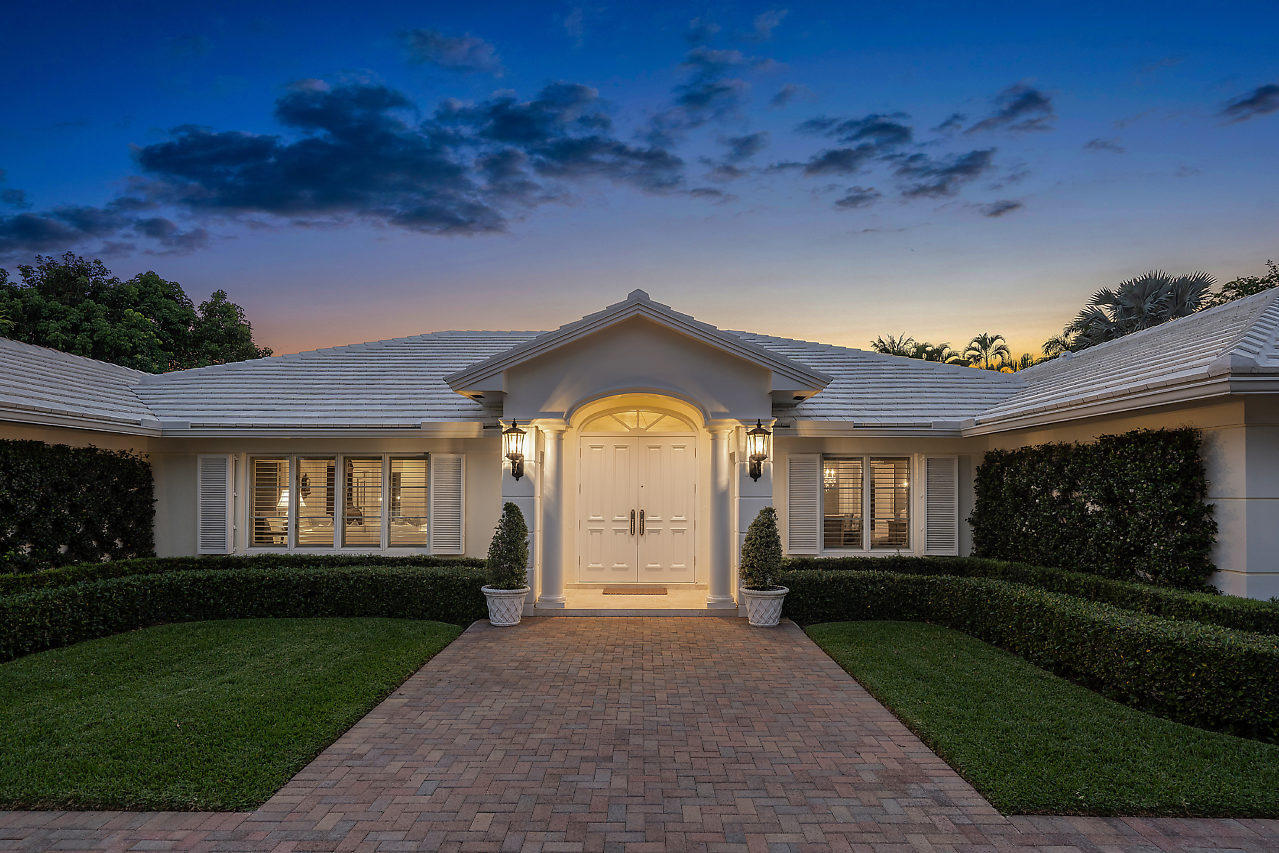 ROYAL PALM YACHT & COUNTRY CLUB - Residential