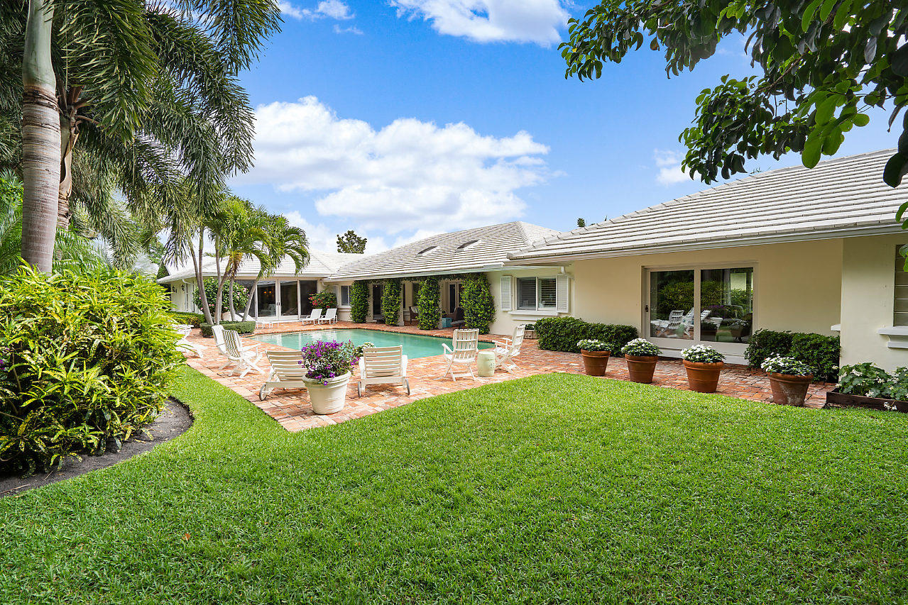 ROYAL PALM YACHT & COUNTRY CLUB - Residential
