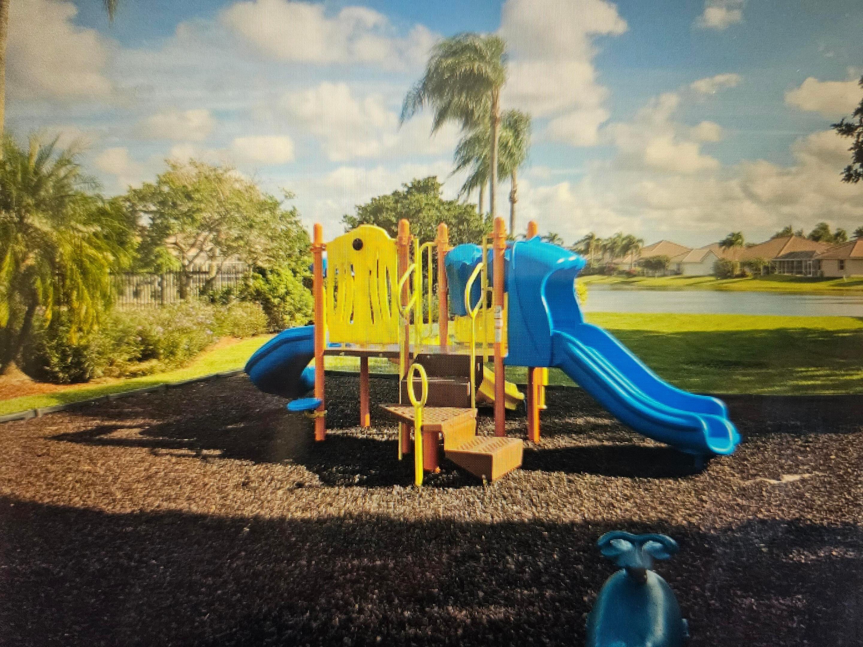 BOCA WINDS PAR D-1 - Residential