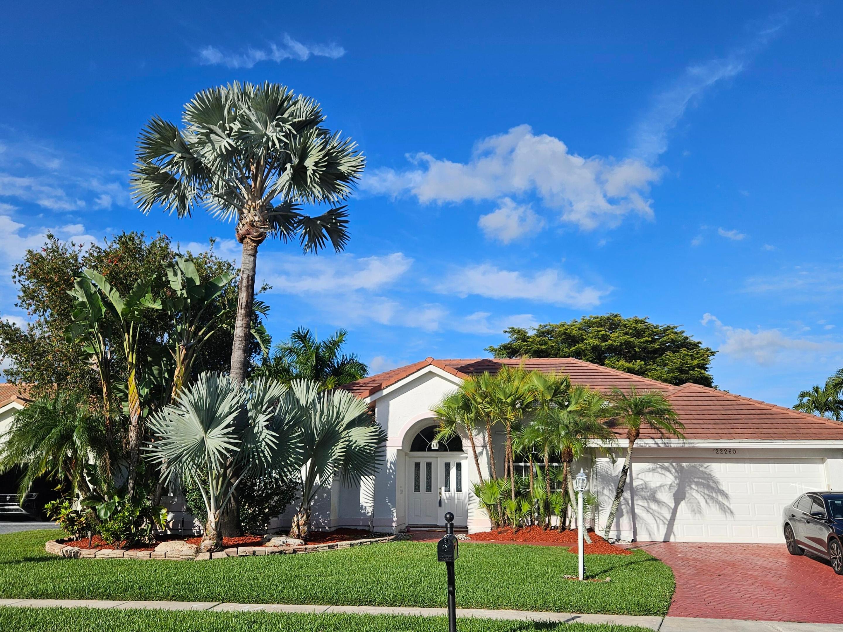 BOCA WINDS PAR D-1 - Residential