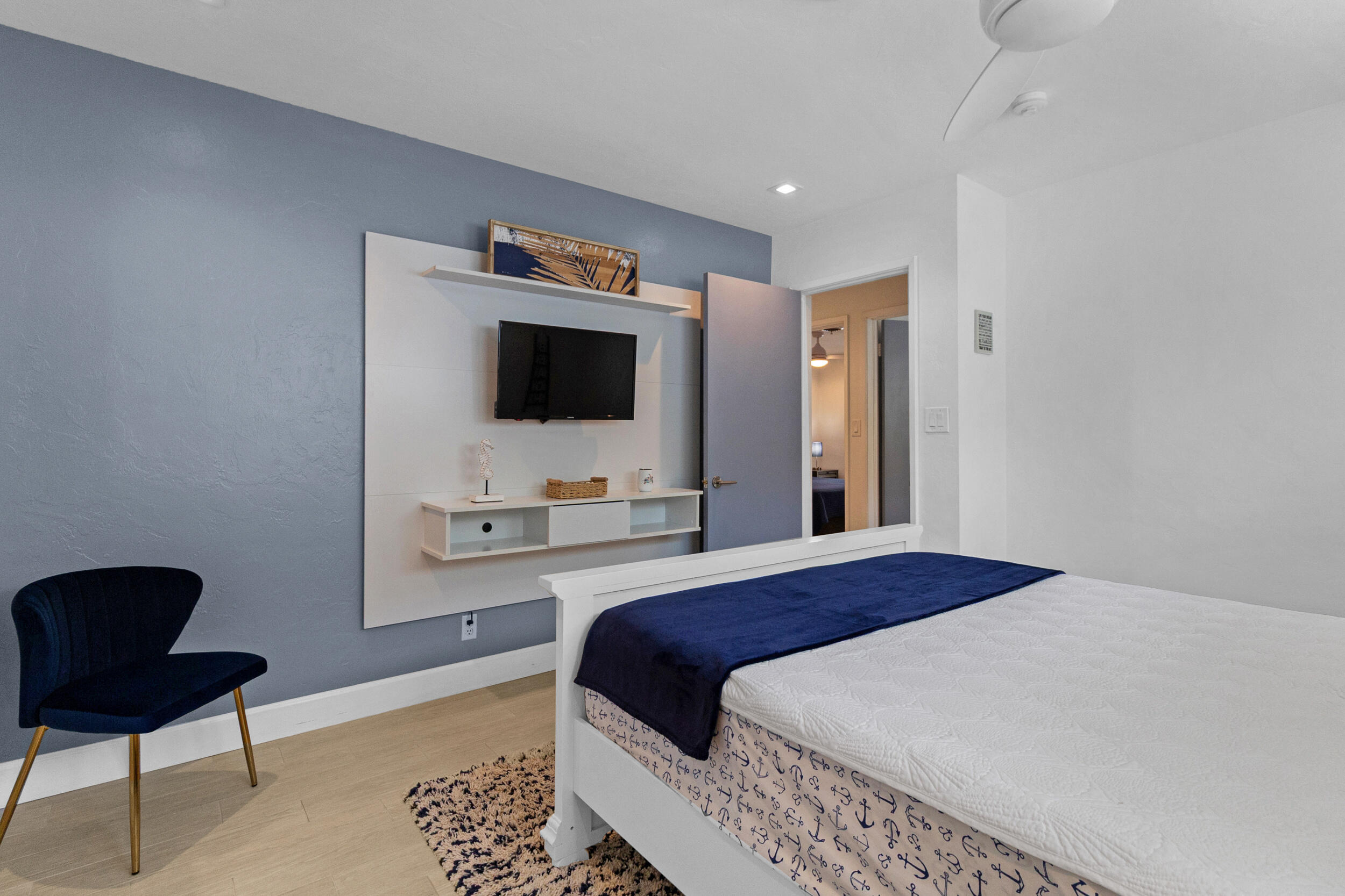LAS OLAS BY THE SEA EXT - Residential